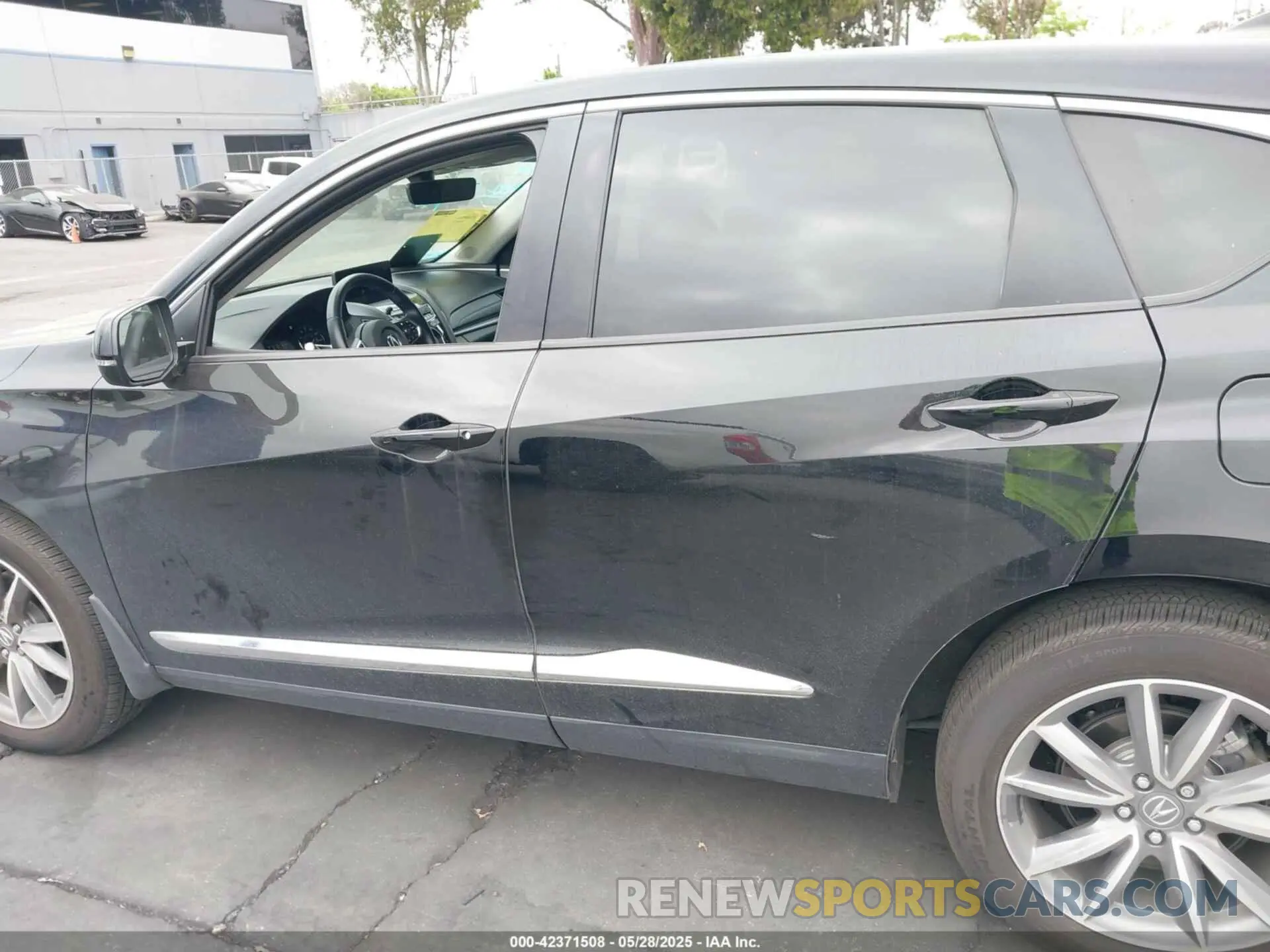 15 Photograph of a damaged car 5J8TC1H56PL000069 ACURA RDX 2023