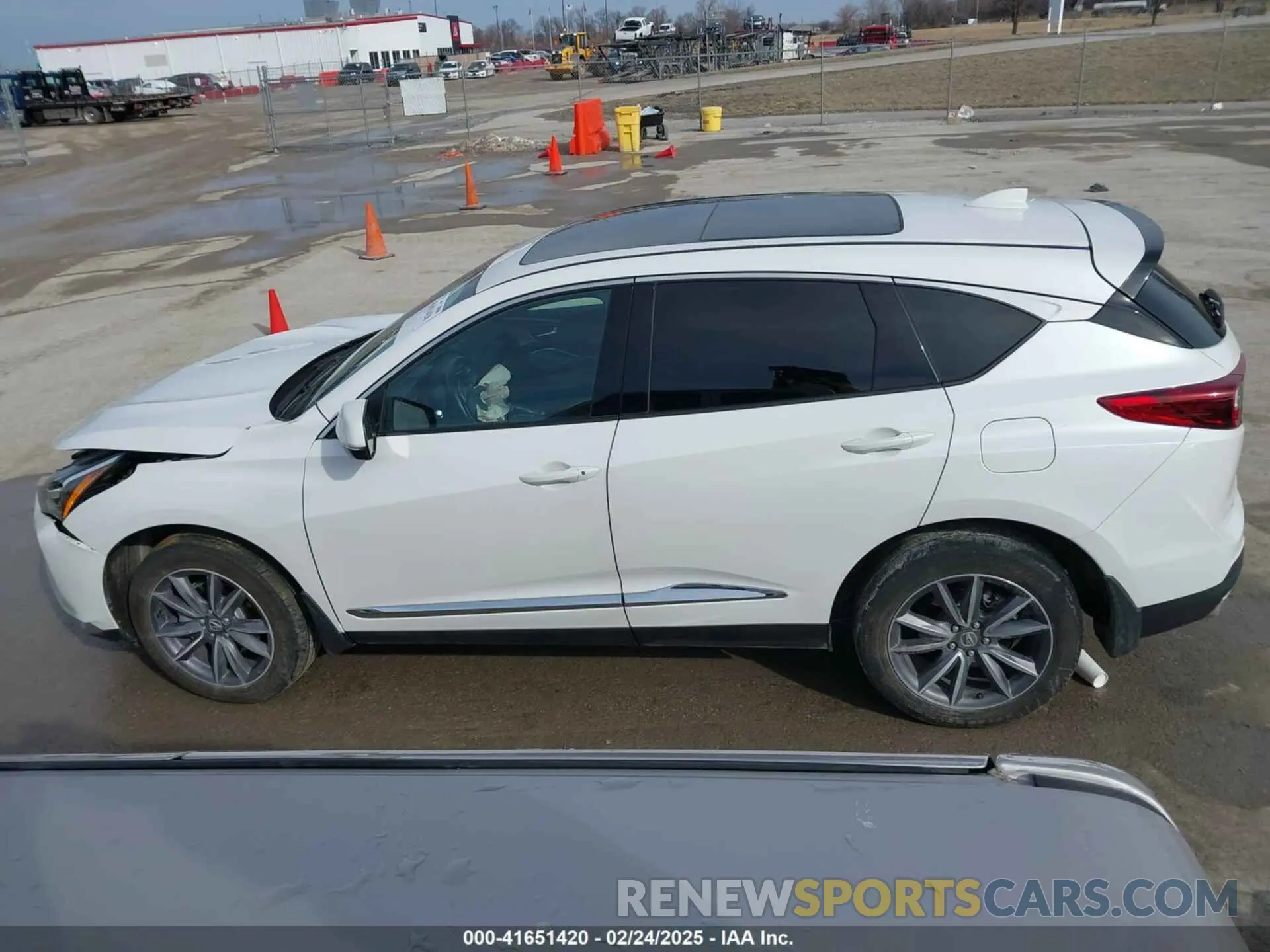 14 Photograph of a damaged car 5J8TC2H50PL000526 ACURA RDX 2023