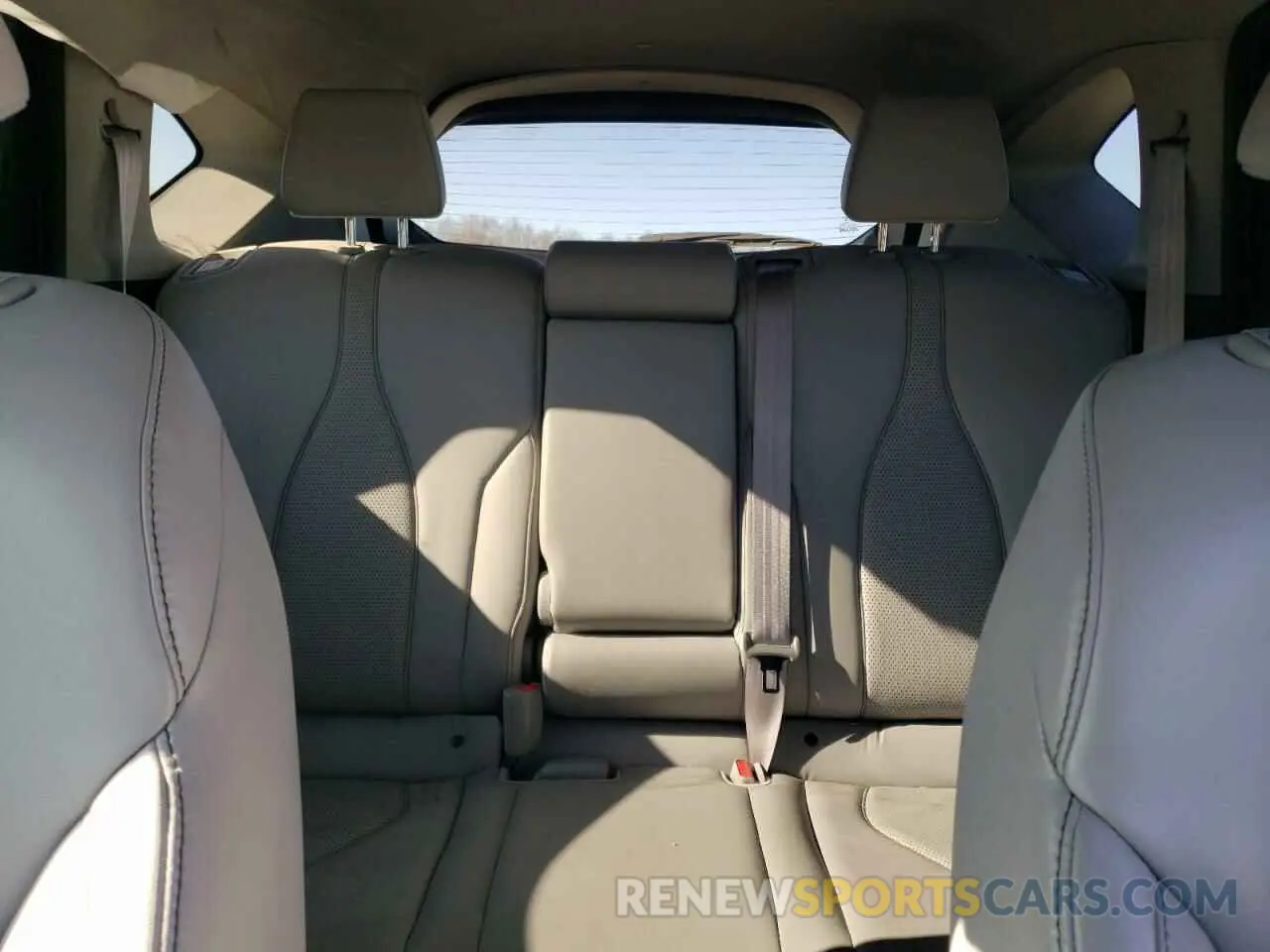 10 Photograph of a damaged car 5J8TC2H59PL013520 ACURA RDX 2023