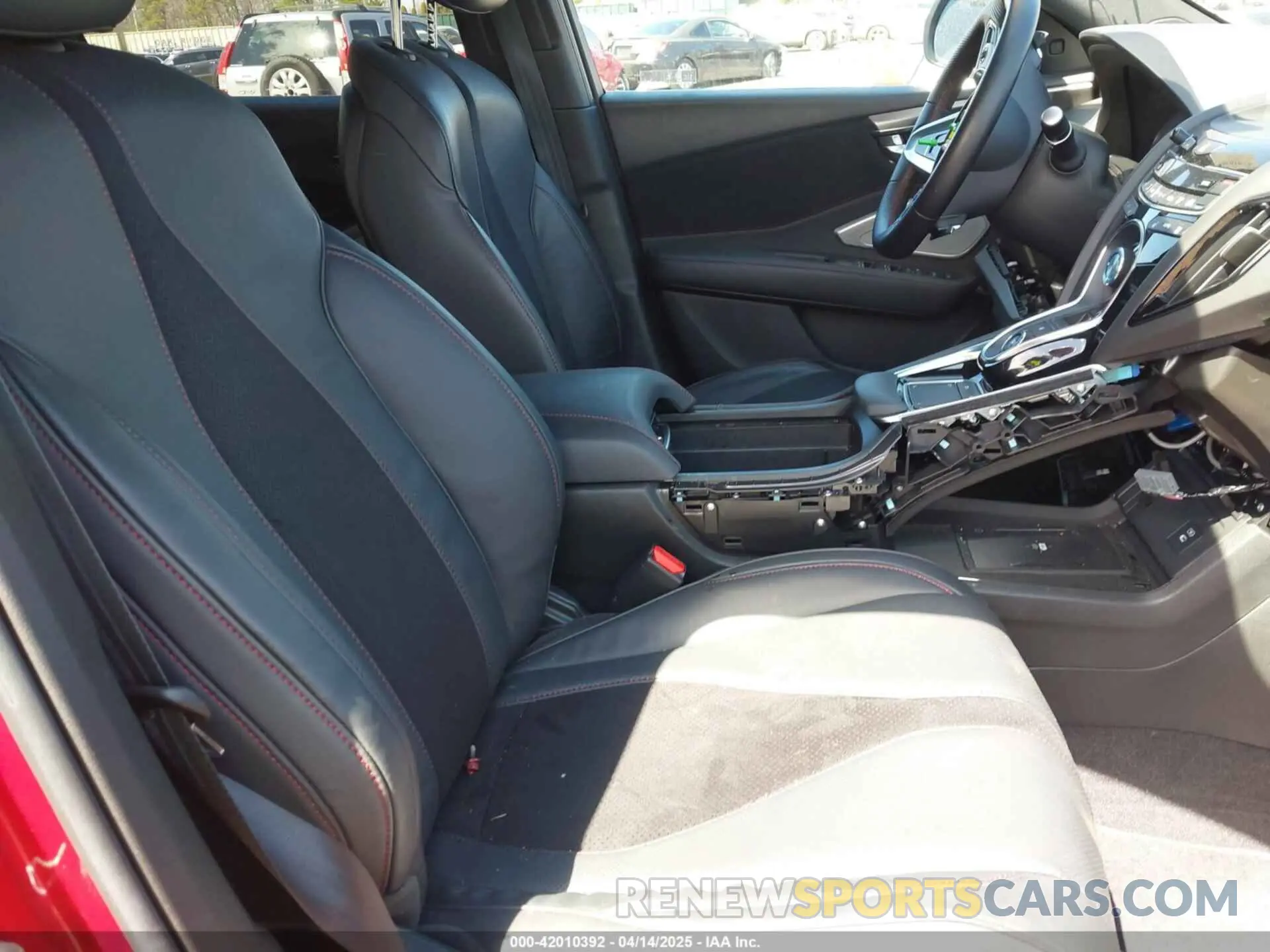 5 Photograph of a damaged car 5J8TC2H61PL009180 ACURA RDX 2023