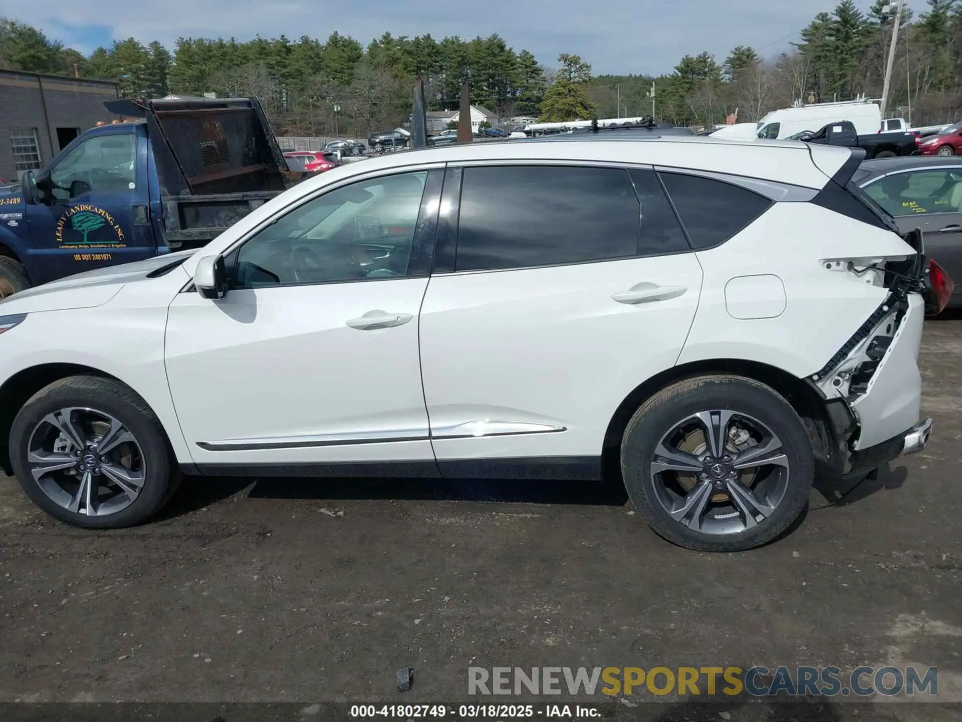 14 Photograph of a damaged car 5J8TC2H7XPL008909 ACURA RDX 2023