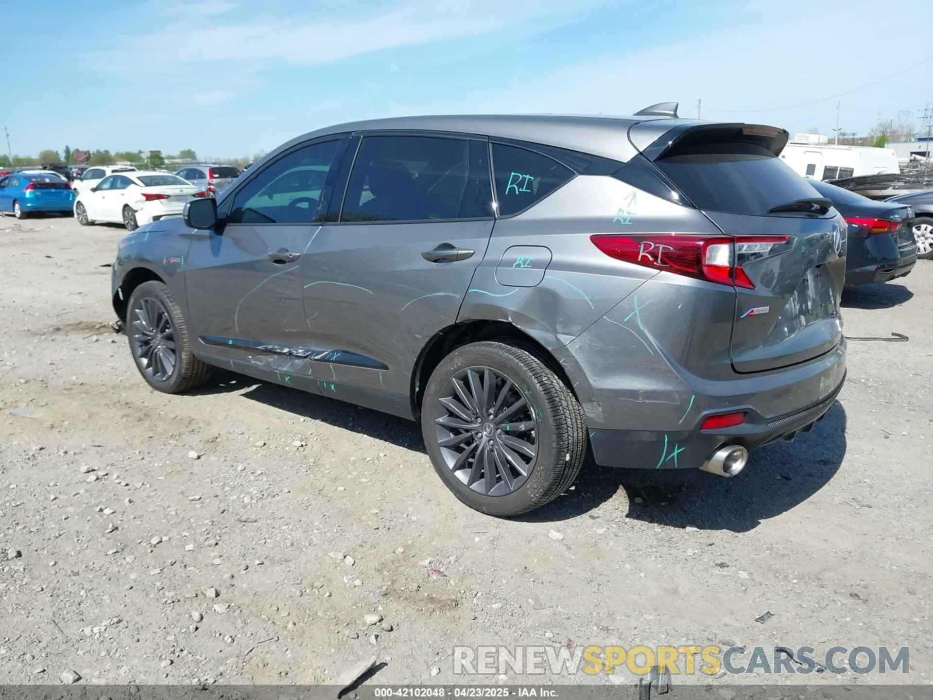 3 Фотография поврежденного автомобиля 5J8TC2H8XPL013018 ACURA RDX 2023