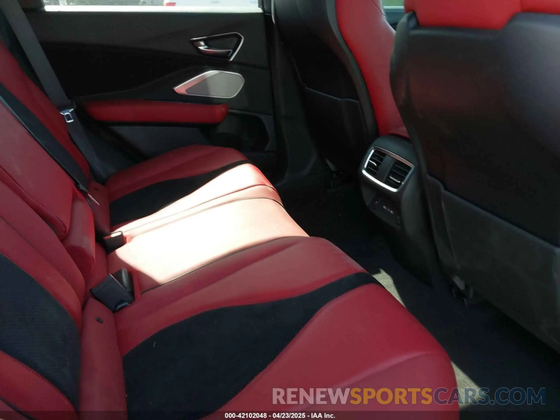 8 Фотография поврежденного автомобиля 5J8TC2H8XPL013018 ACURA RDX 2023