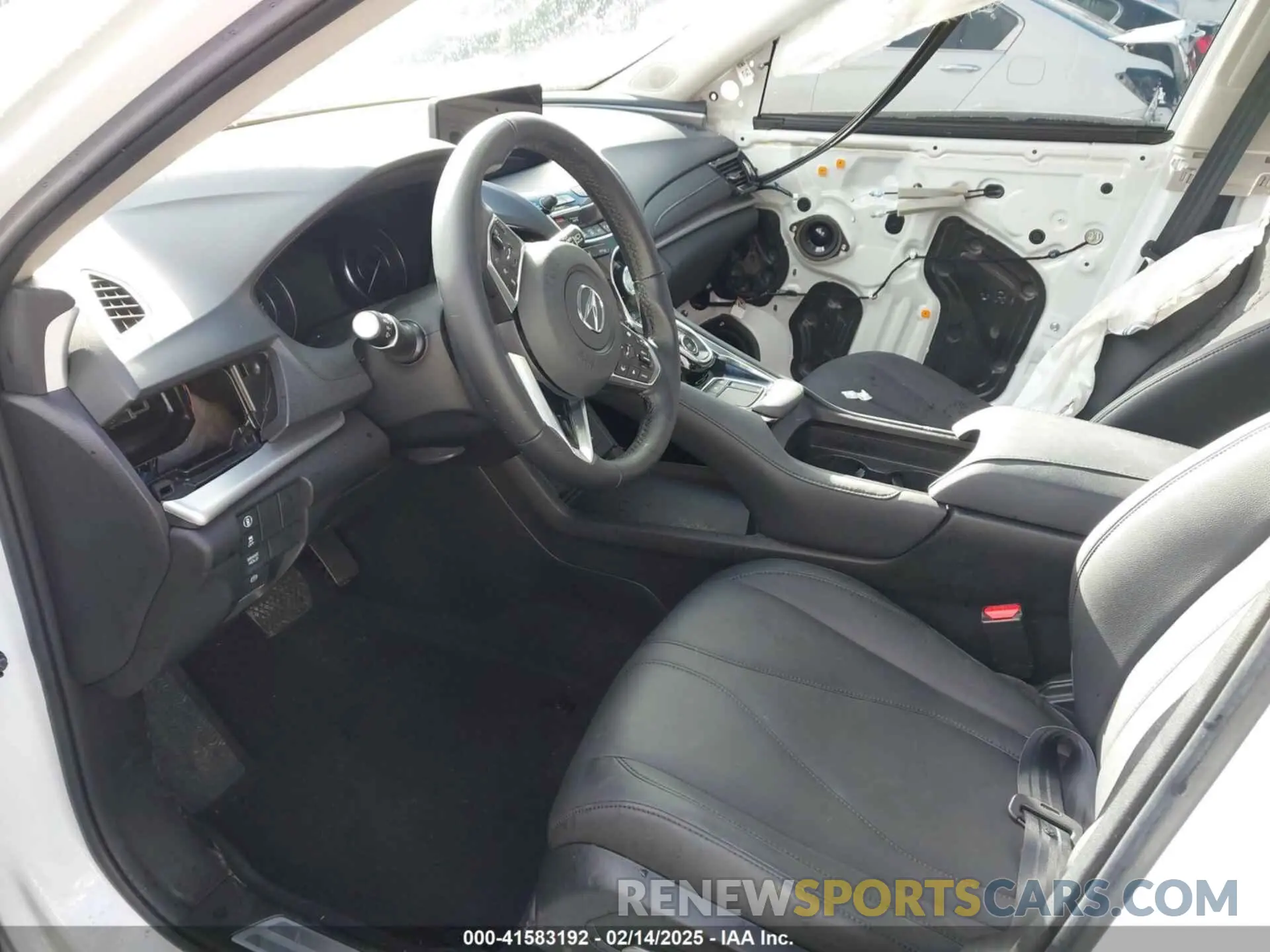 5 Photograph of a damaged car 5J8TC2H31RL012072 ACURA RDX 2024