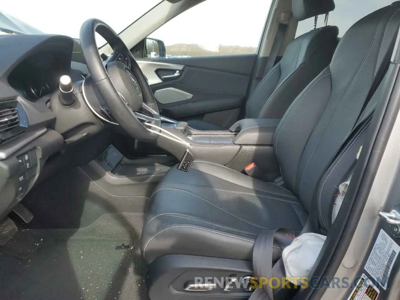 7 Photograph of a damaged car 5J8TC2H50RL005356 ACURA RDX 2024