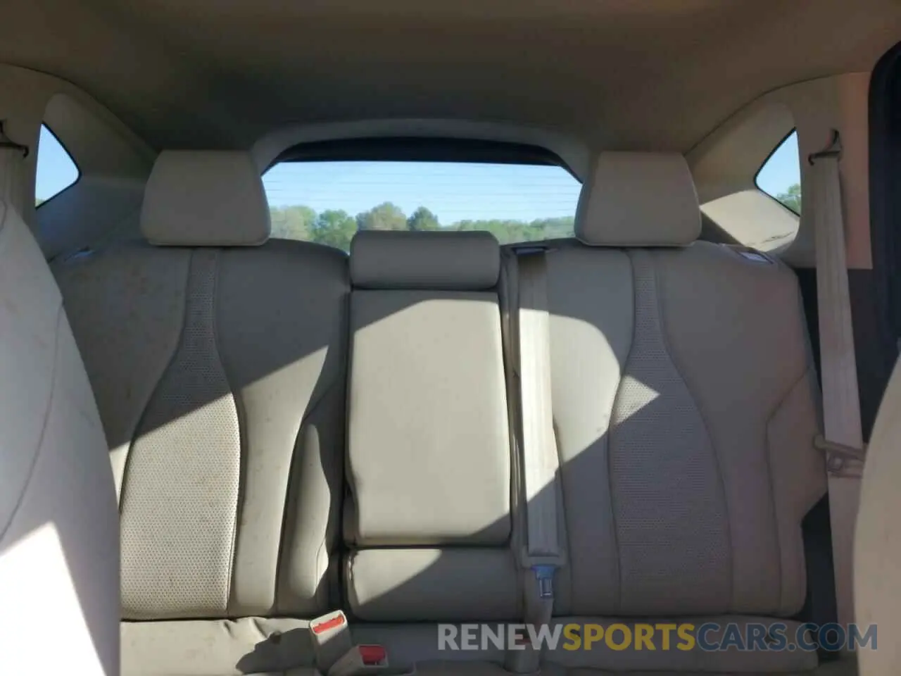 10 Photograph of a damaged car 5J8TC2H53RL008204 ACURA RDX 2024