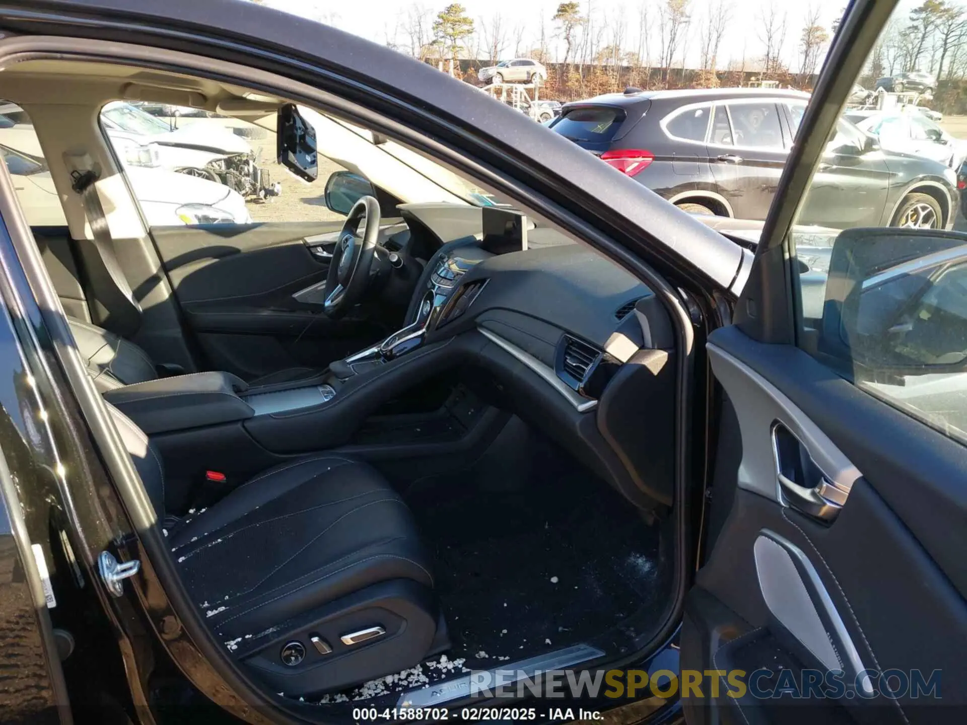 5 Фотография поврежденного автомобиля 5J8TC2H54RL004968 ACURA RDX 2024