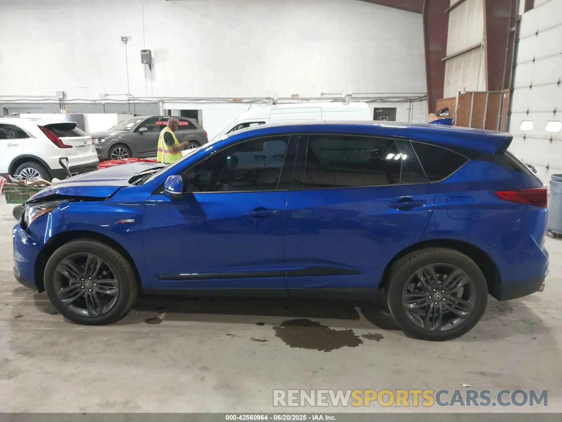 14 Photograph of a damaged car 5J8TC2H66RL025555 ACURA RDX 2024