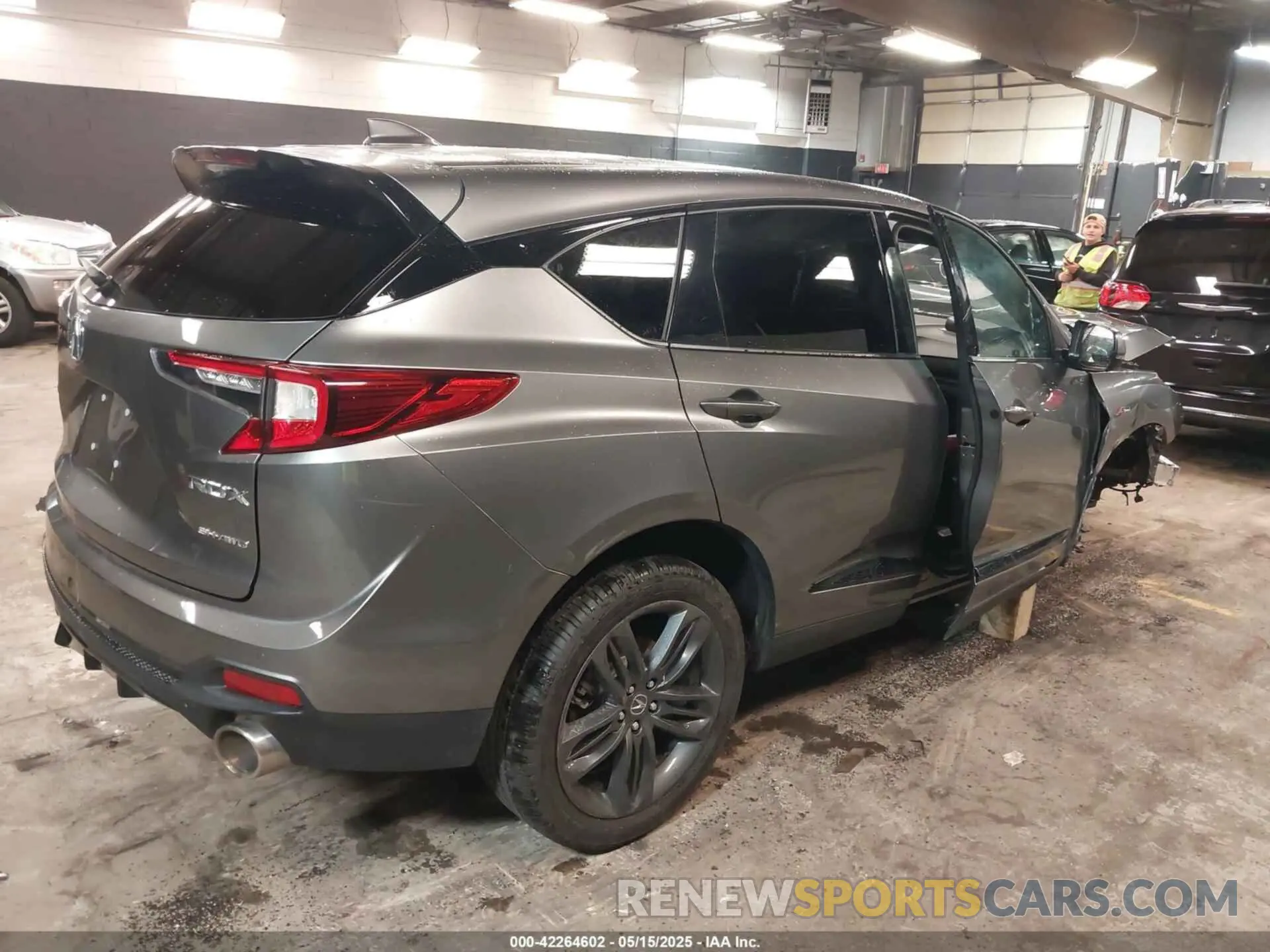 4 Photograph of a damaged car 5J8TC2H69RL039031 ACURA RDX 2024