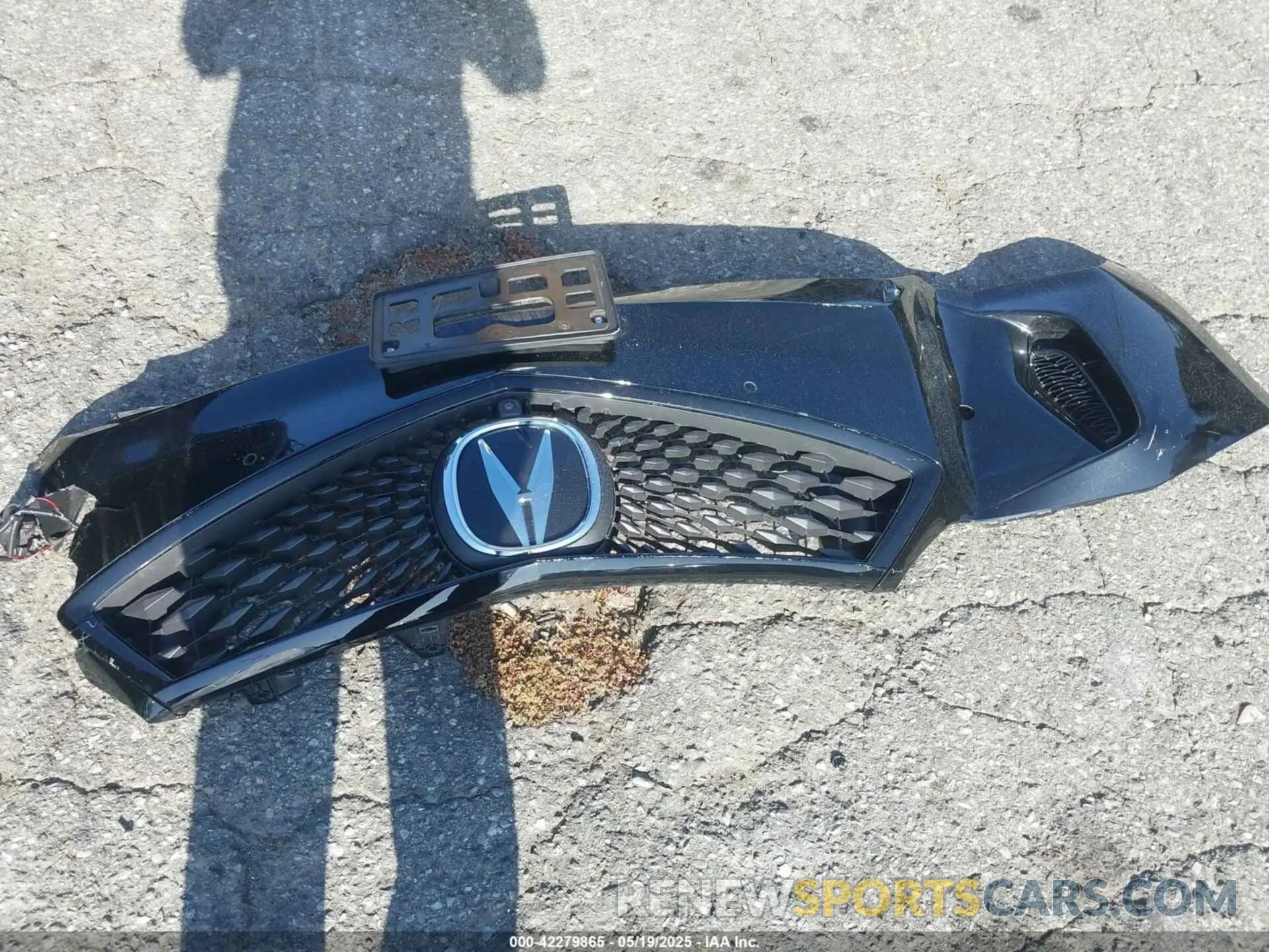 12 Photograph of a damaged car 5J8TC2H88RL003901 ACURA RDX 2024