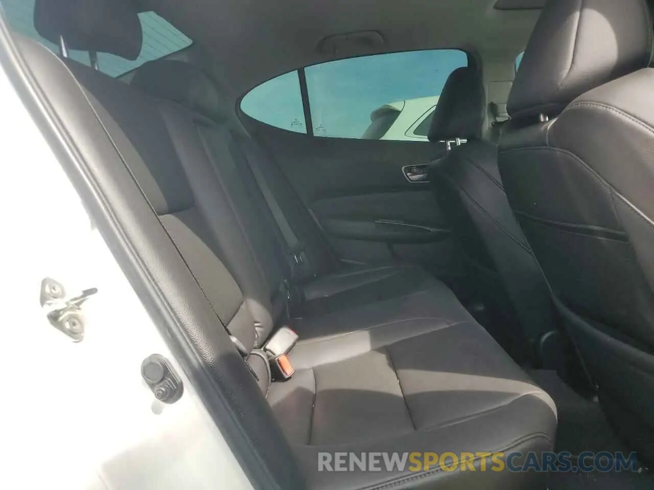 10 Photograph of a damaged car 19UUB1F33KA007915 ACURA TLX 2019