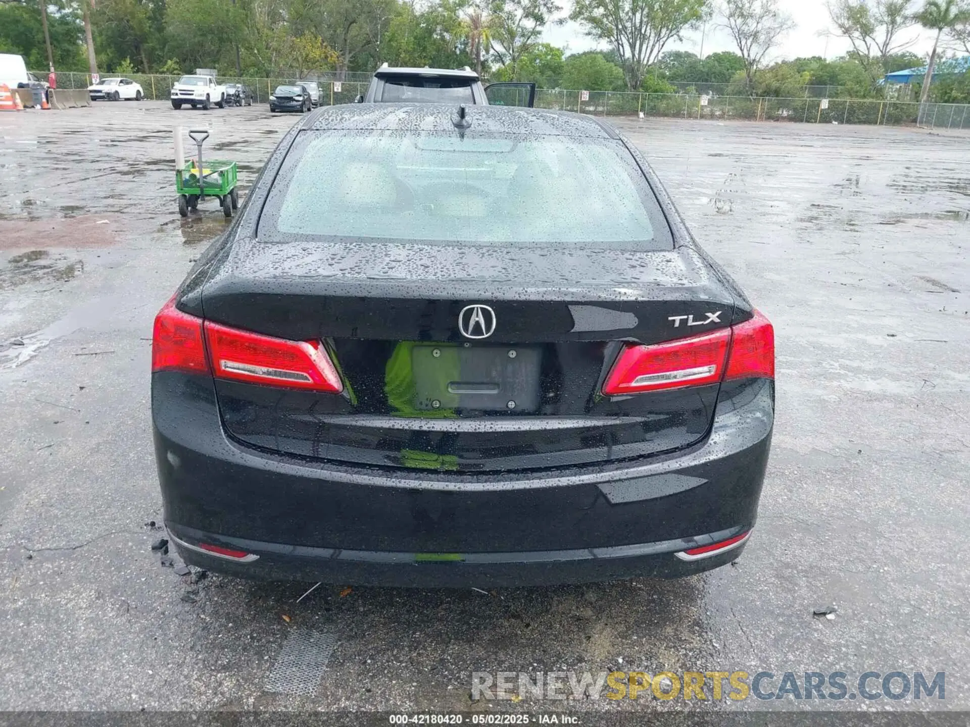 17 Photograph of a damaged car 19UUB1F33KA010488 ACURA TLX 2019