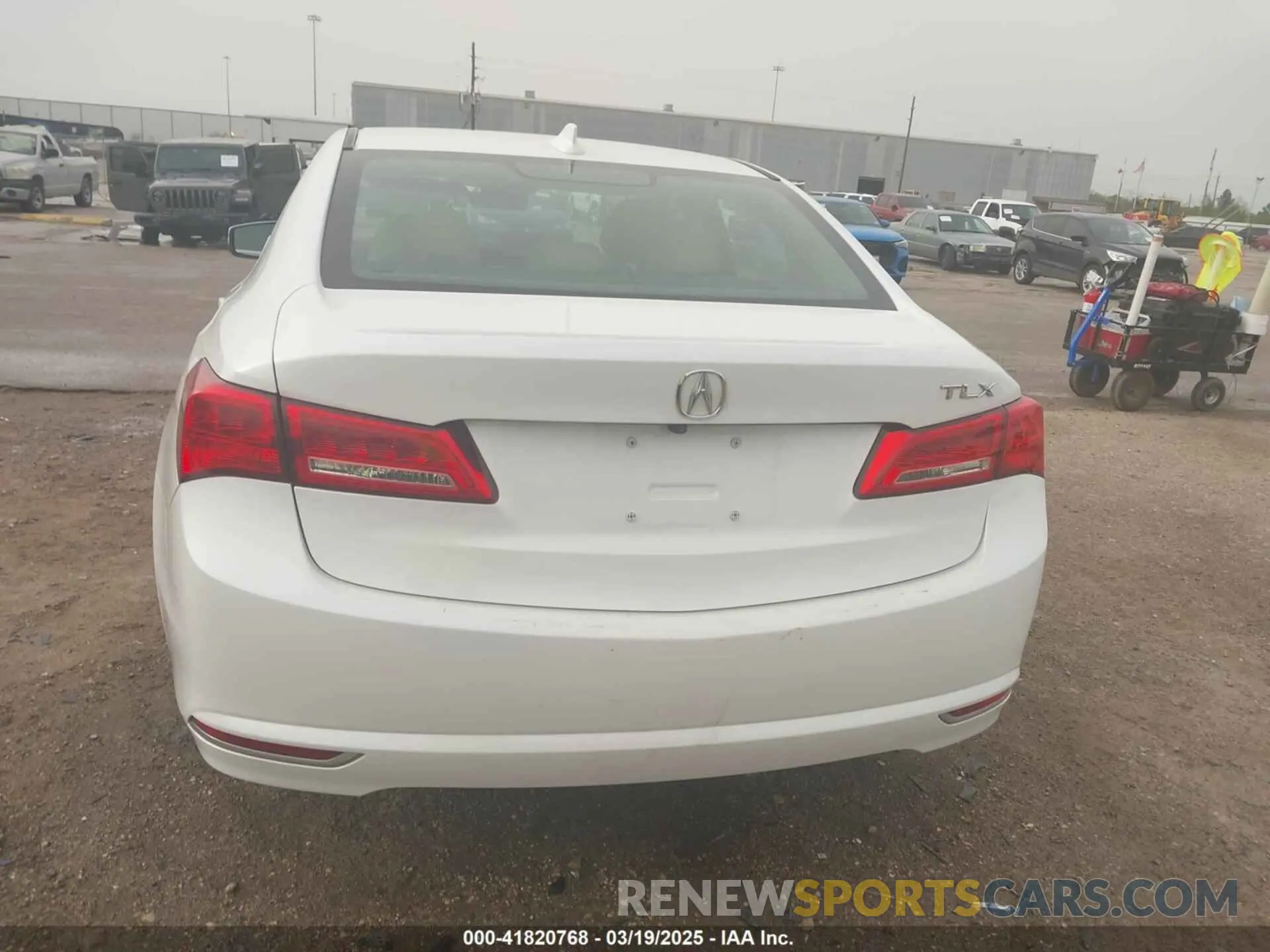 16 Фотография поврежденного автомобиля 19UUB1F36KA006211 ACURA TLX 2019
