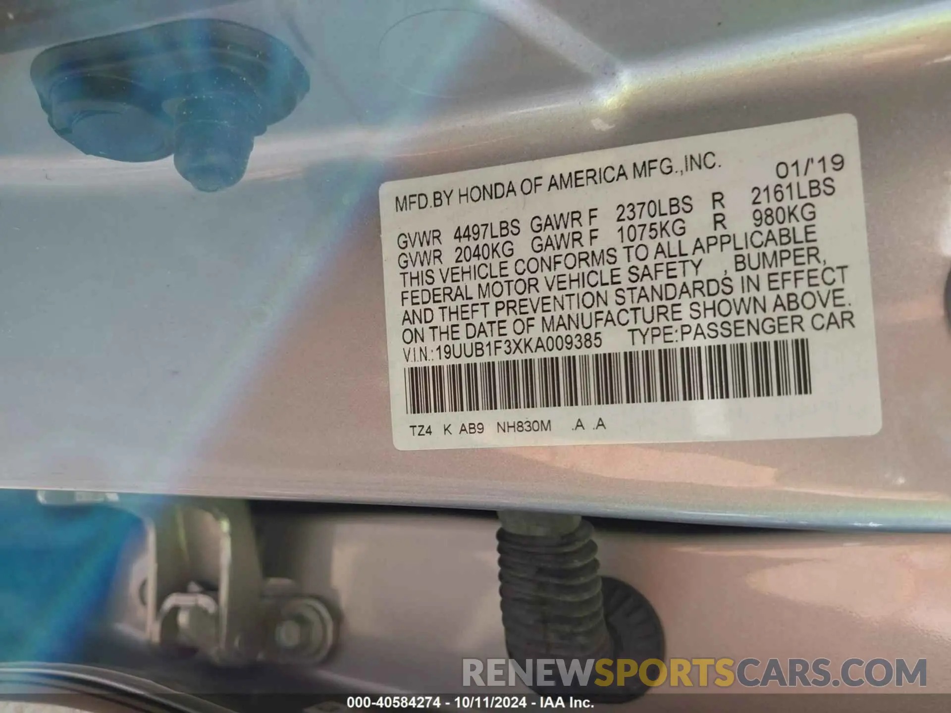 9 Photograph of a damaged car 19UUB1F3XKA009385 ACURA TLX 2019