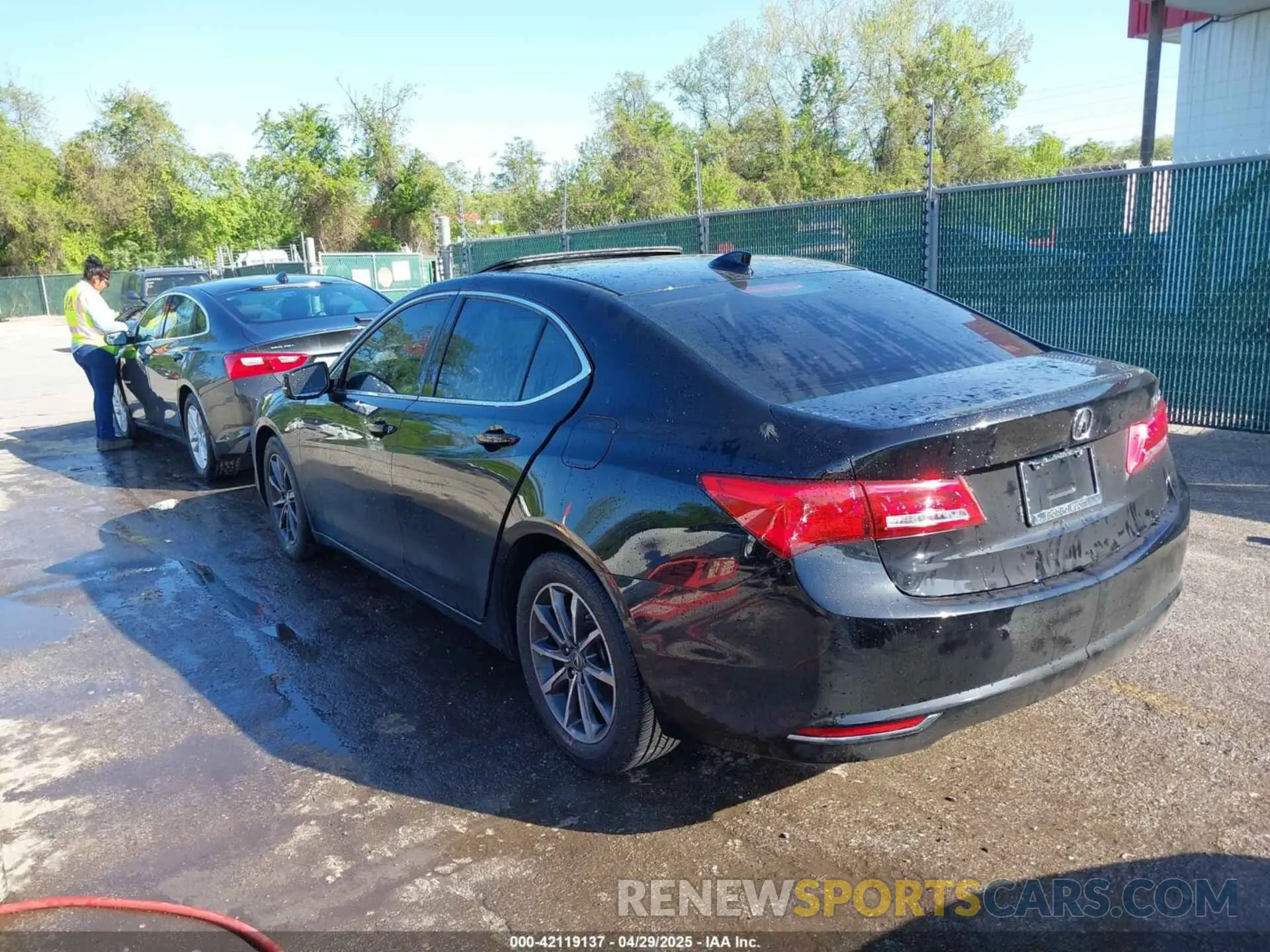 3 Photograph of a damaged car 19UUB1F52KA000293 ACURA TLX 2019