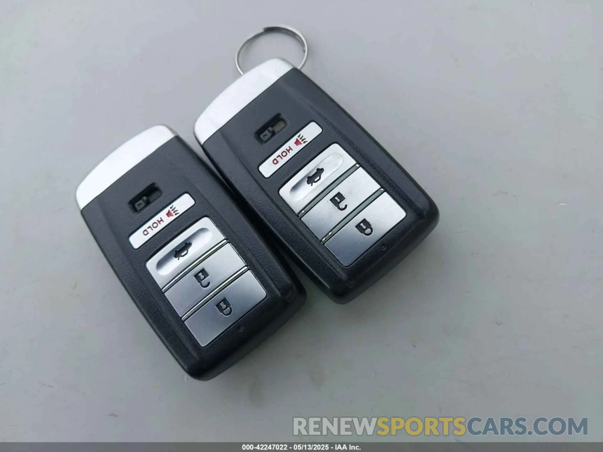 11 Фотография поврежденного автомобиля 19UUB1F53KA010492 ACURA TLX 2019