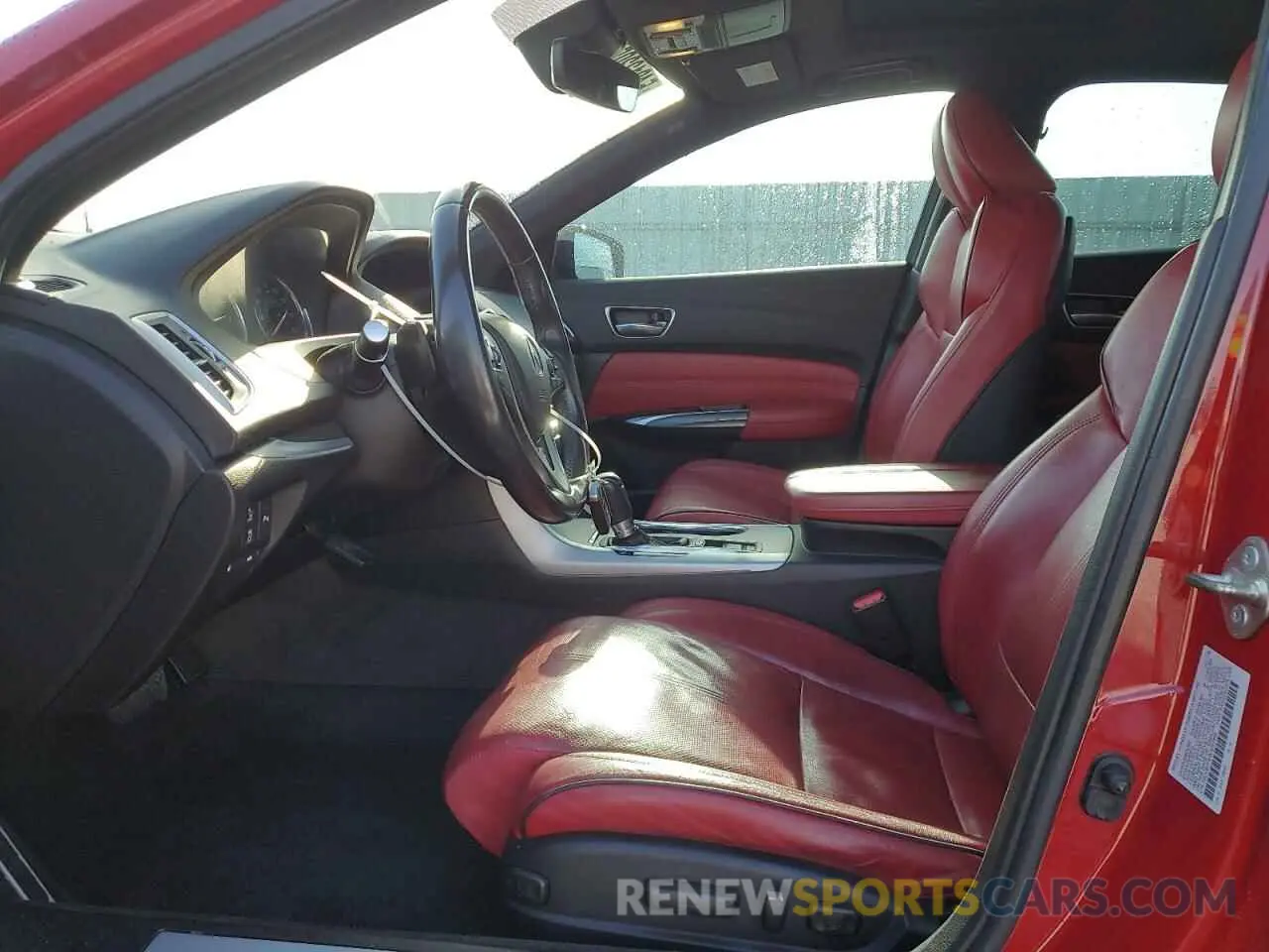 7 Photograph of a damaged car 19UUB1F63KA002899 ACURA TLX 2019