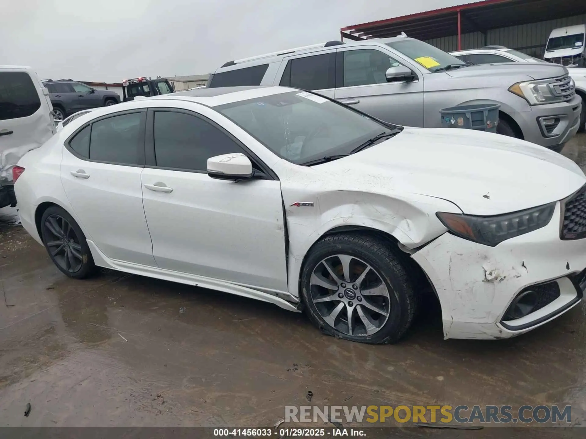 13 Фотография поврежденного автомобиля 19UUB1F63KA009058 ACURA TLX 2019