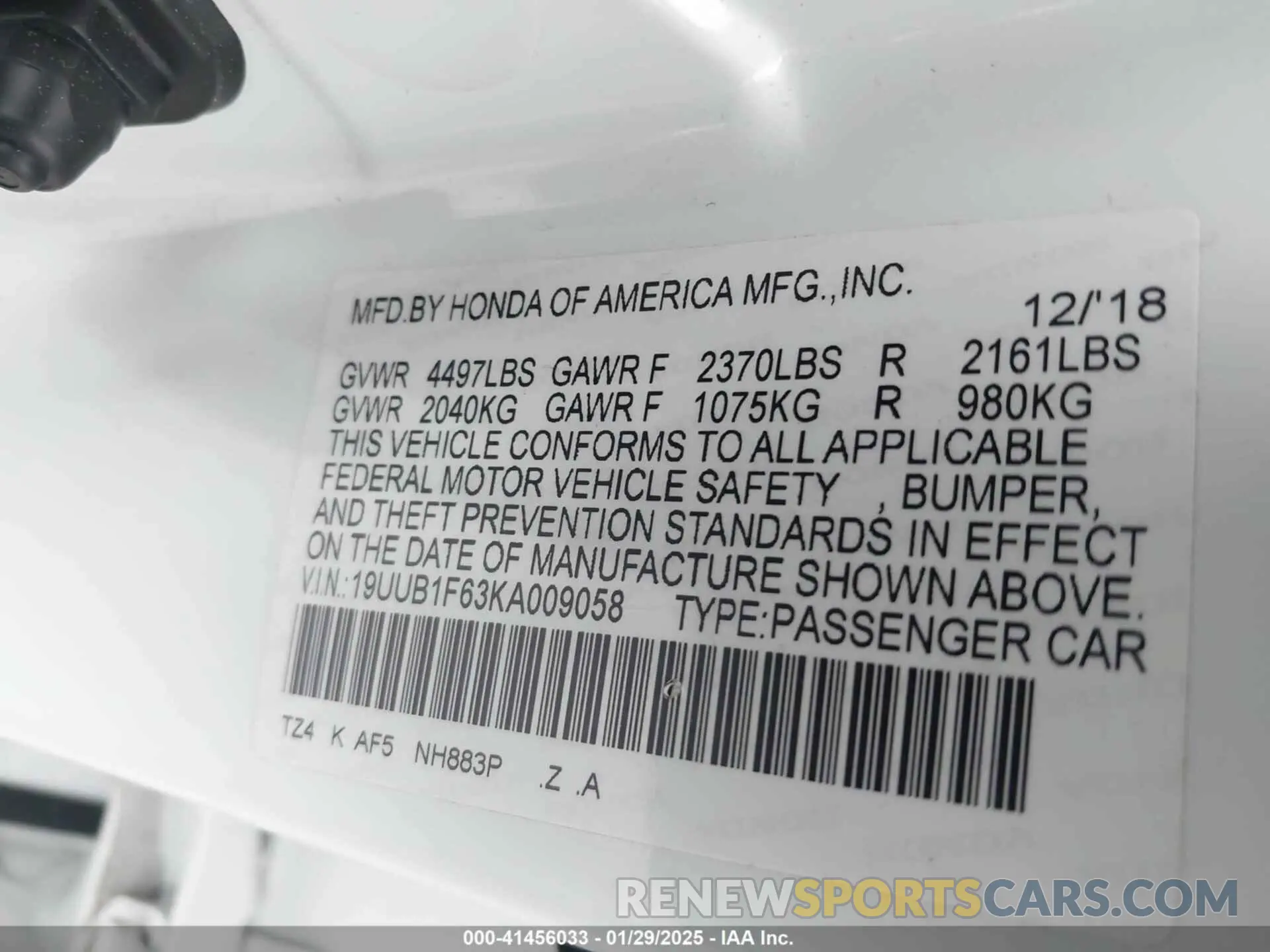 9 Фотография поврежденного автомобиля 19UUB1F63KA009058 ACURA TLX 2019