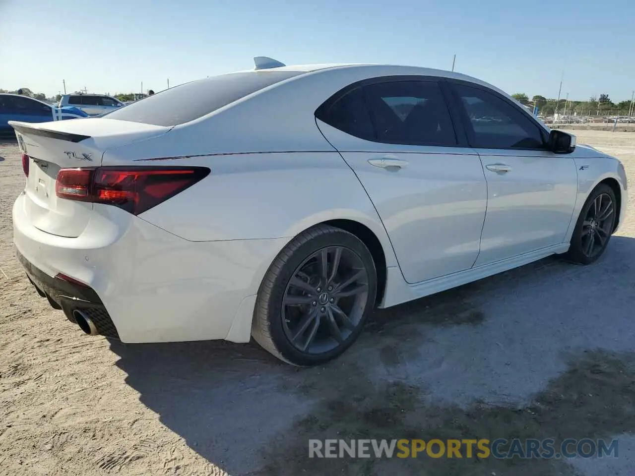 3 Фотография поврежденного автомобиля 19UUB1F65KA005478 ACURA TLX 2019