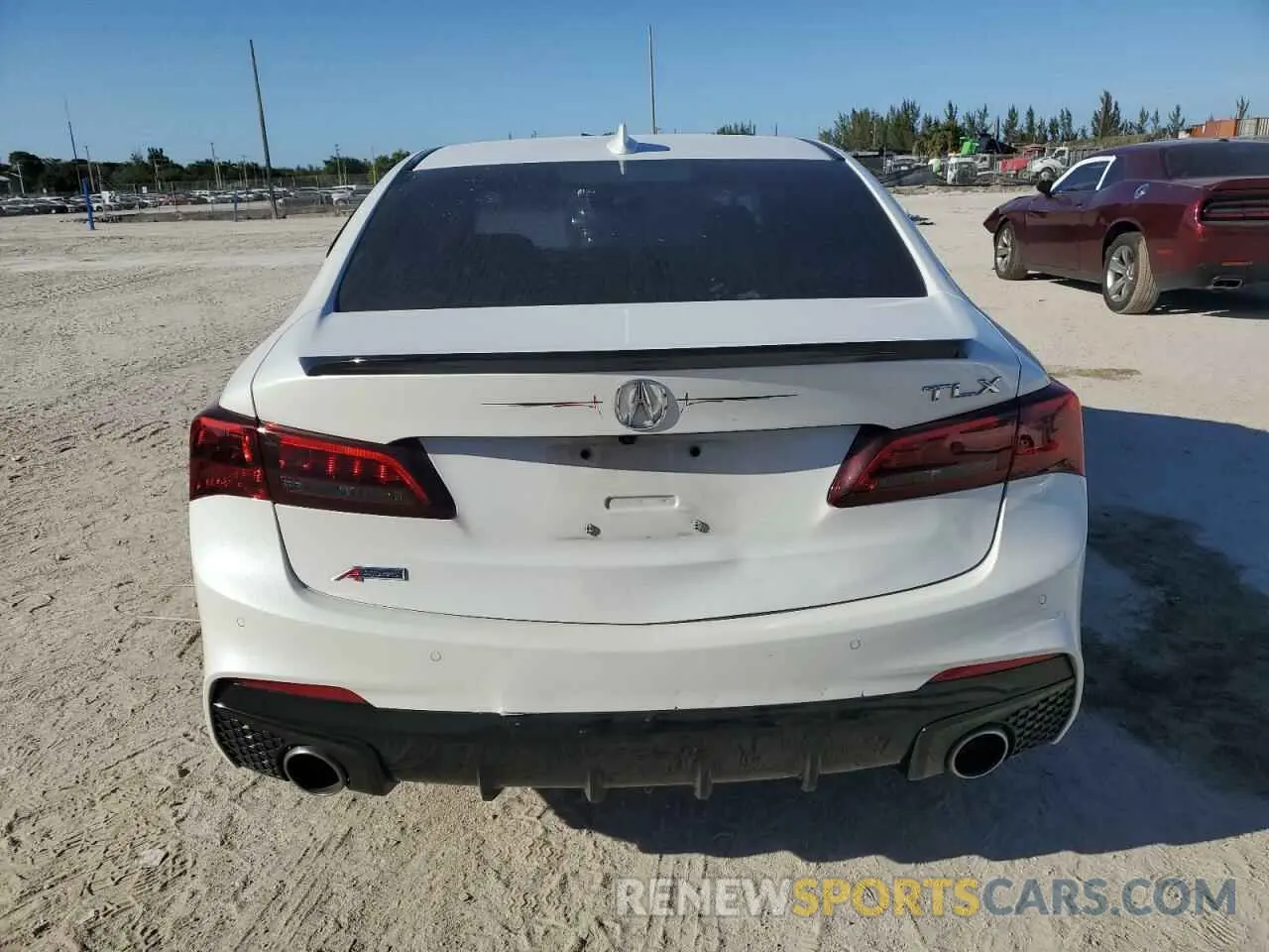 6 Фотография поврежденного автомобиля 19UUB1F65KA005478 ACURA TLX 2019