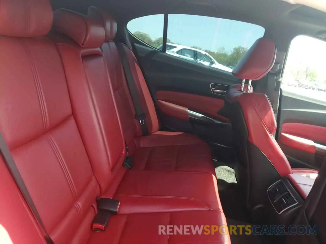 10 Photograph of a damaged car 19UUB1F68KA004325 ACURA TLX 2019