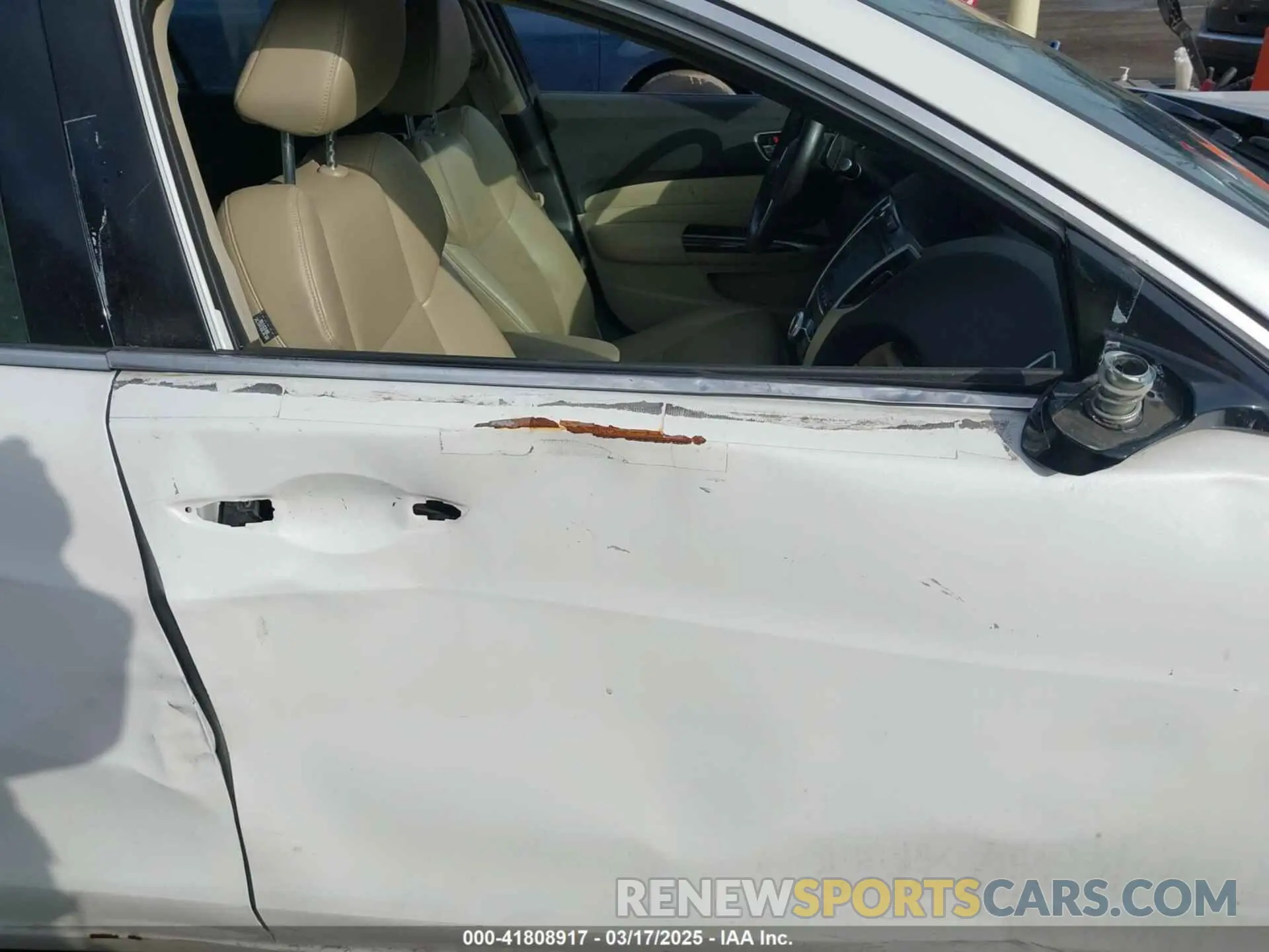 18 Фотография поврежденного автомобиля 19UUB2F33KA003854 ACURA TLX 2019