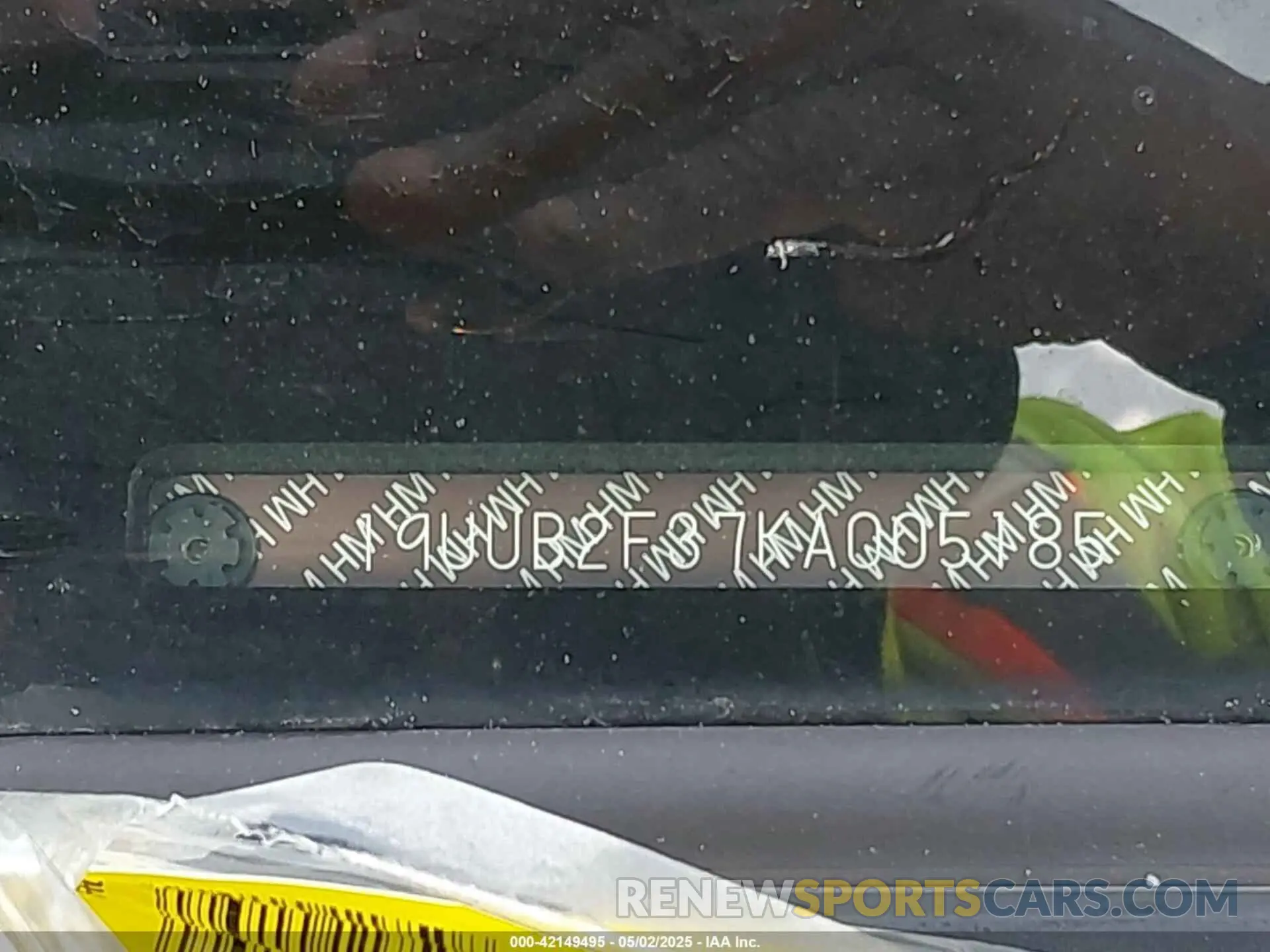 17 Photograph of a damaged car 19UUB2F37KA005185 ACURA TLX 2019