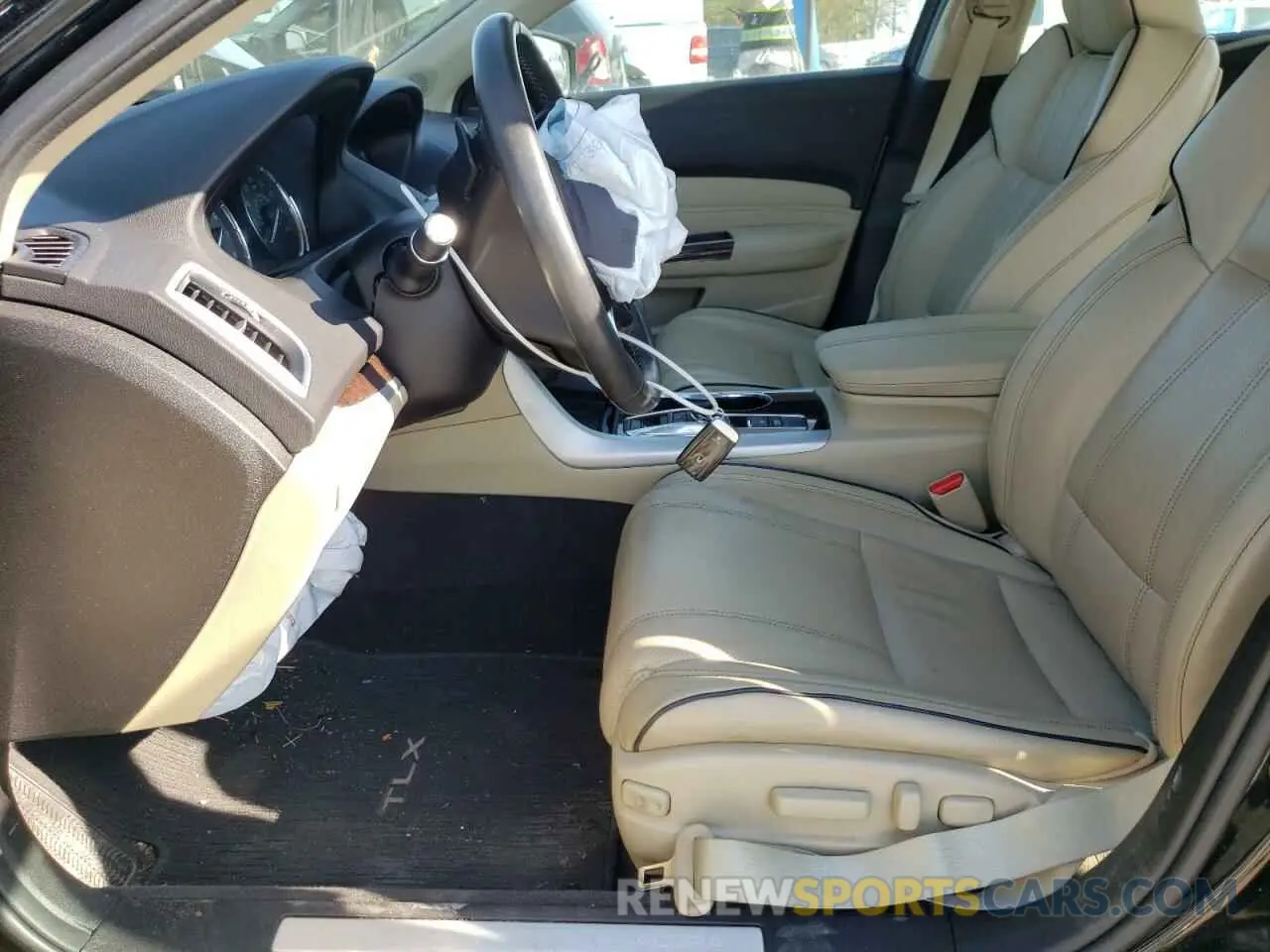 7 Фотография поврежденного автомобиля 19UUB2F41KA008088 ACURA TLX 2019