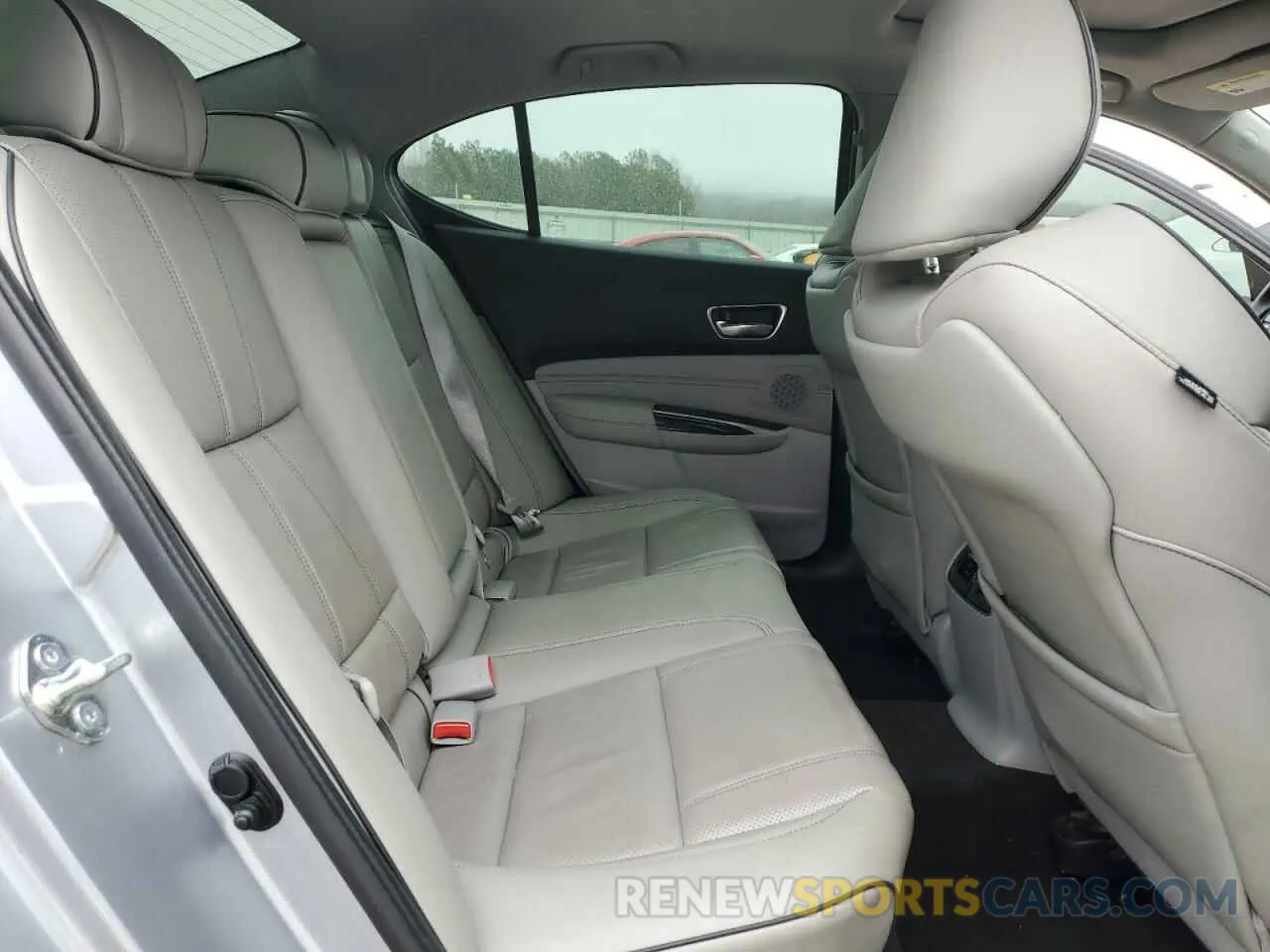 10 Photograph of a damaged car 19UUB2F42KA006124 ACURA TLX 2019