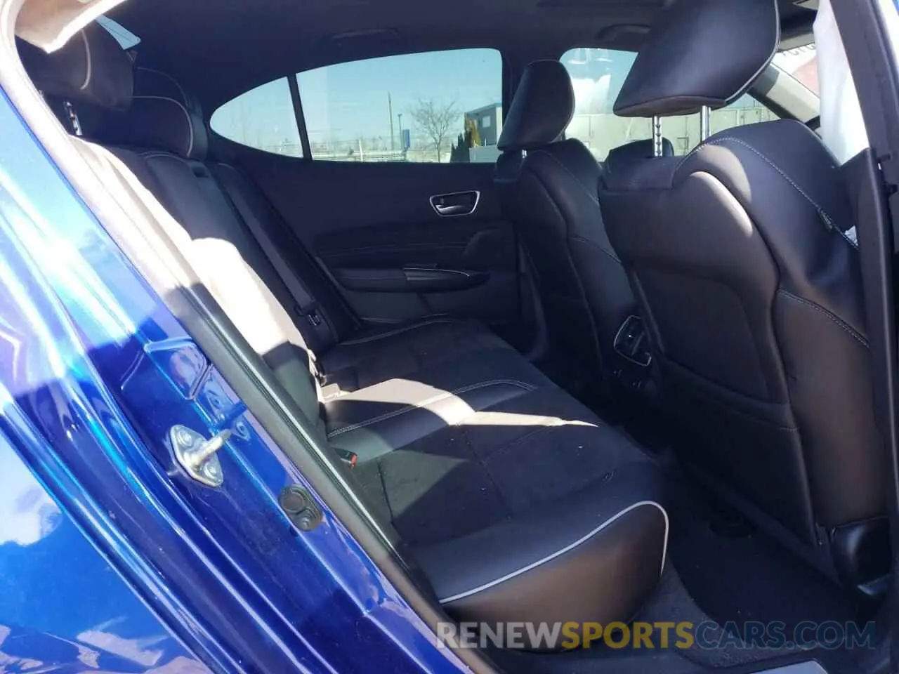 10 Photograph of a damaged car 19UUB3F64KA800324 ACURA TLX 2019
