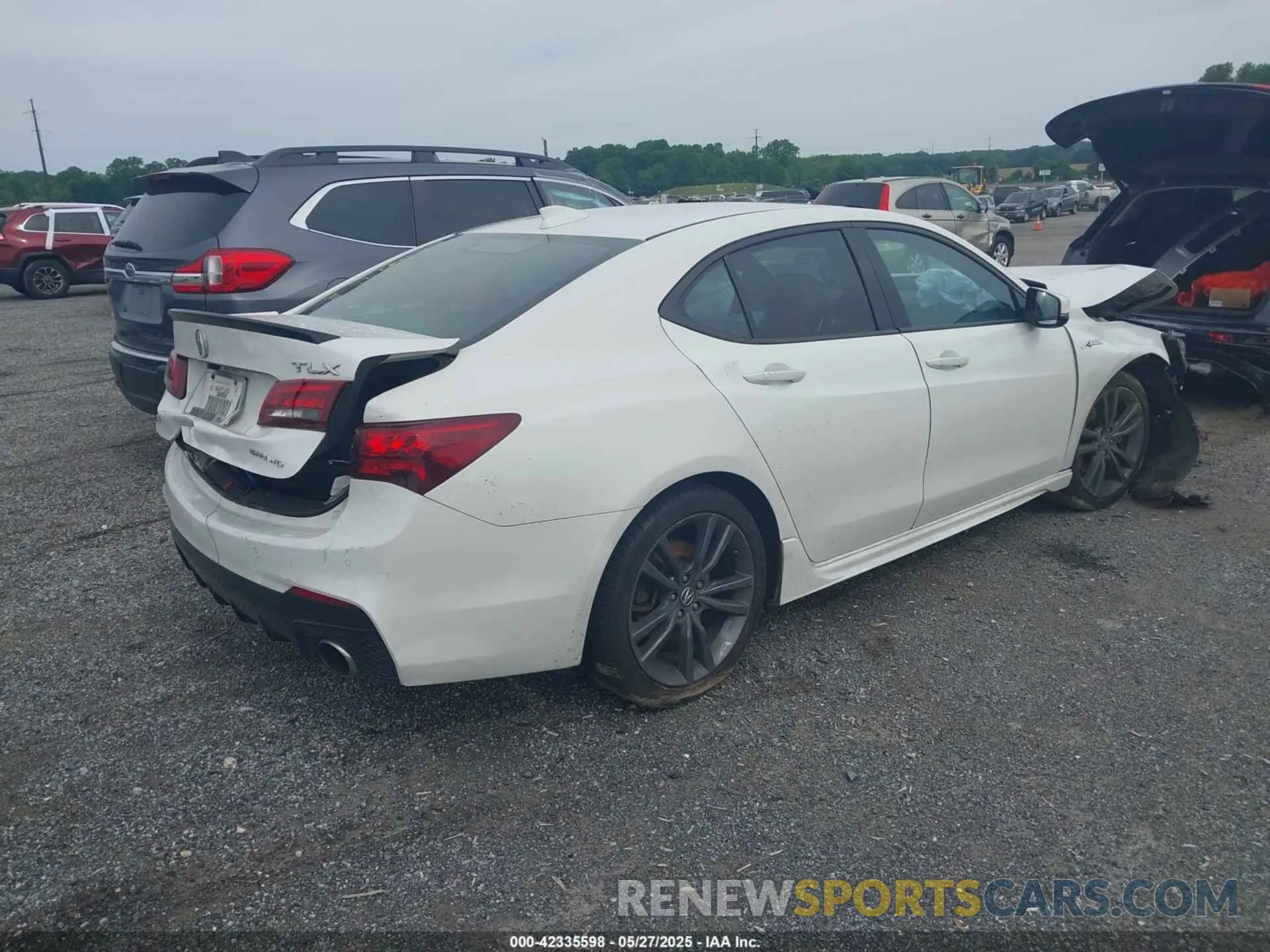 4 Photograph of a damaged car 19UUB3F65KA002382 ACURA TLX 2019