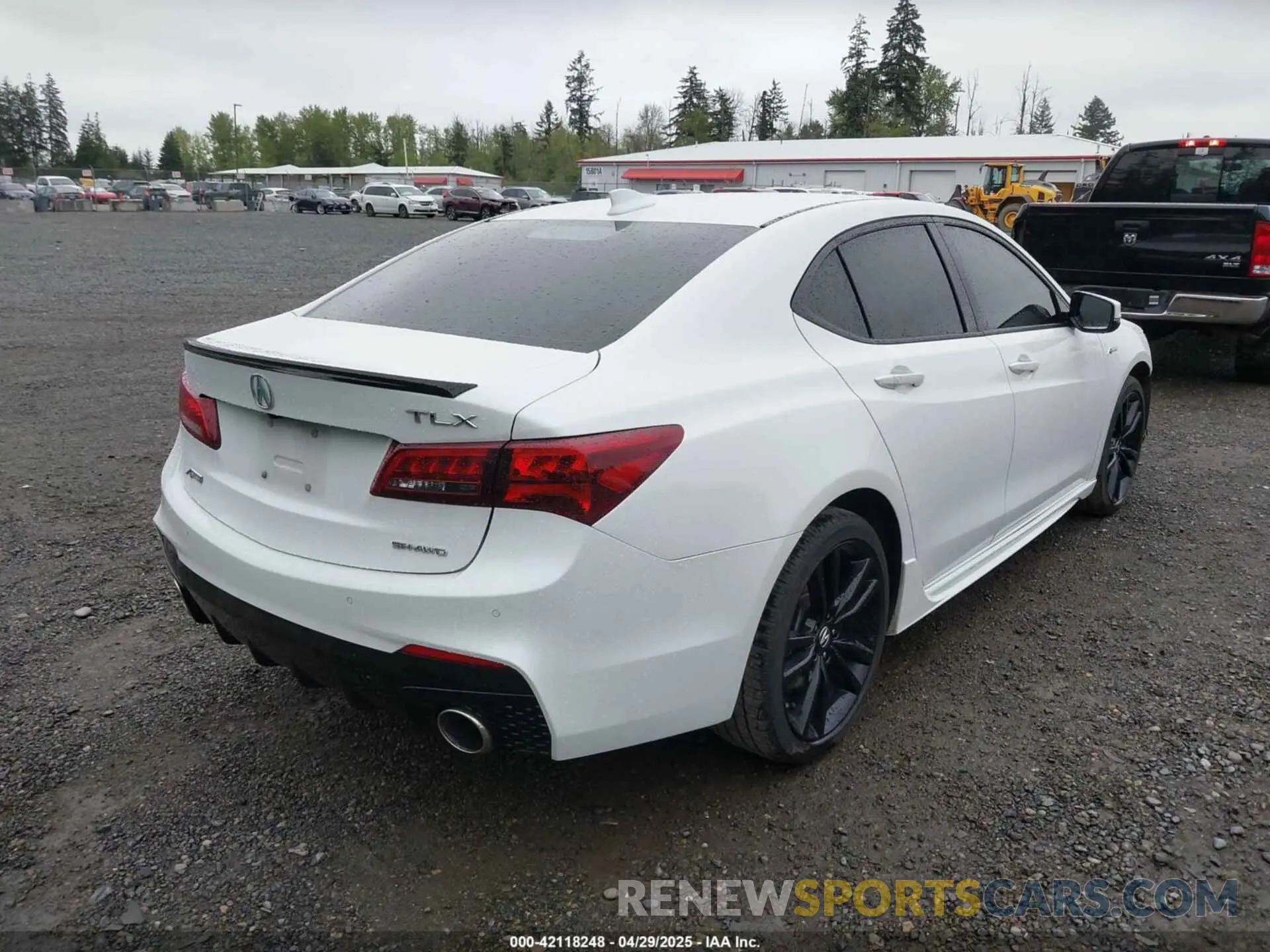 4 Photograph of a damaged car 19UUB3F6XKA003799 ACURA TLX 2019