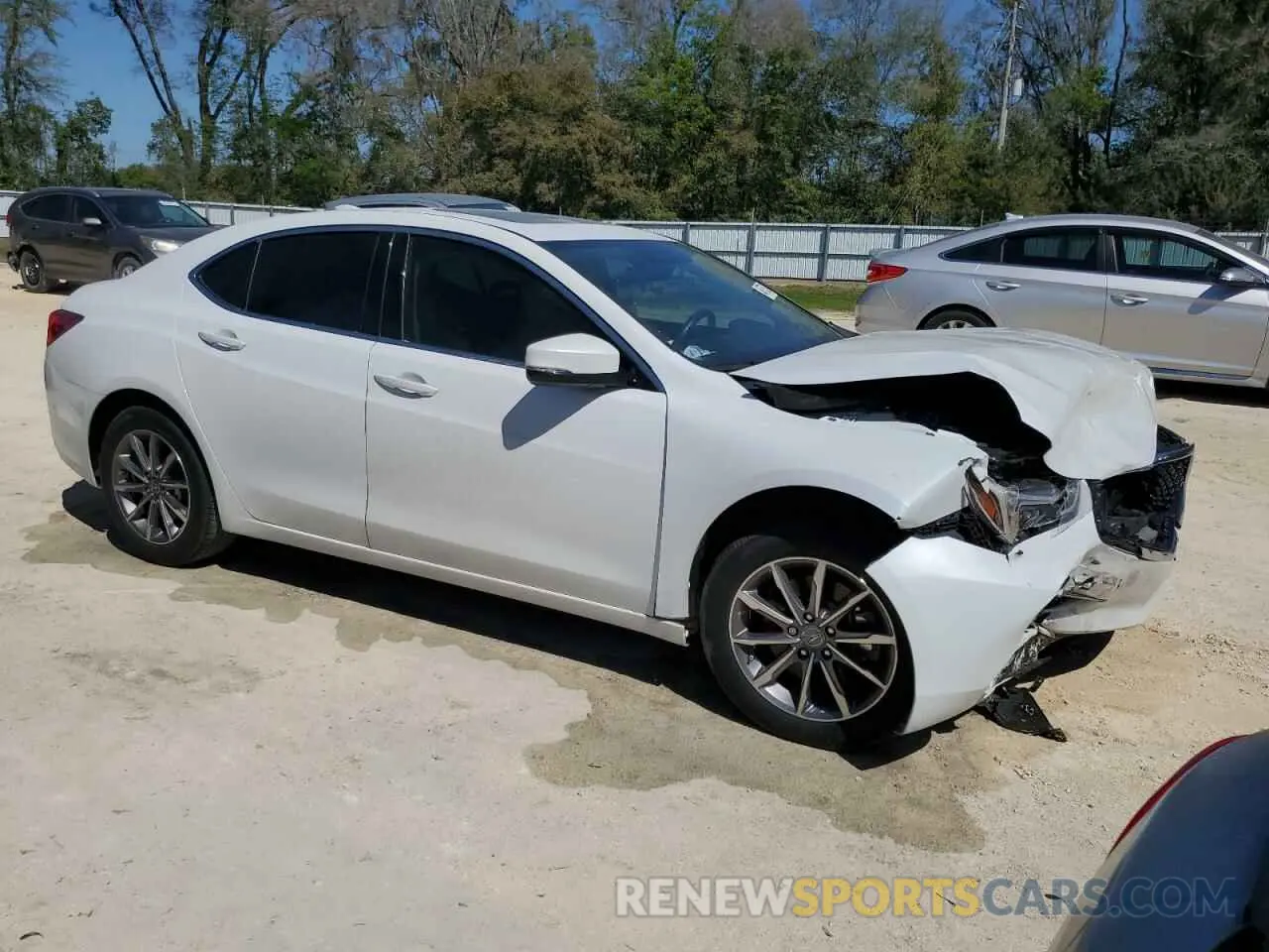 4 Фотография поврежденного автомобиля 19UUB1F31LA006263 ACURA TLX 2020