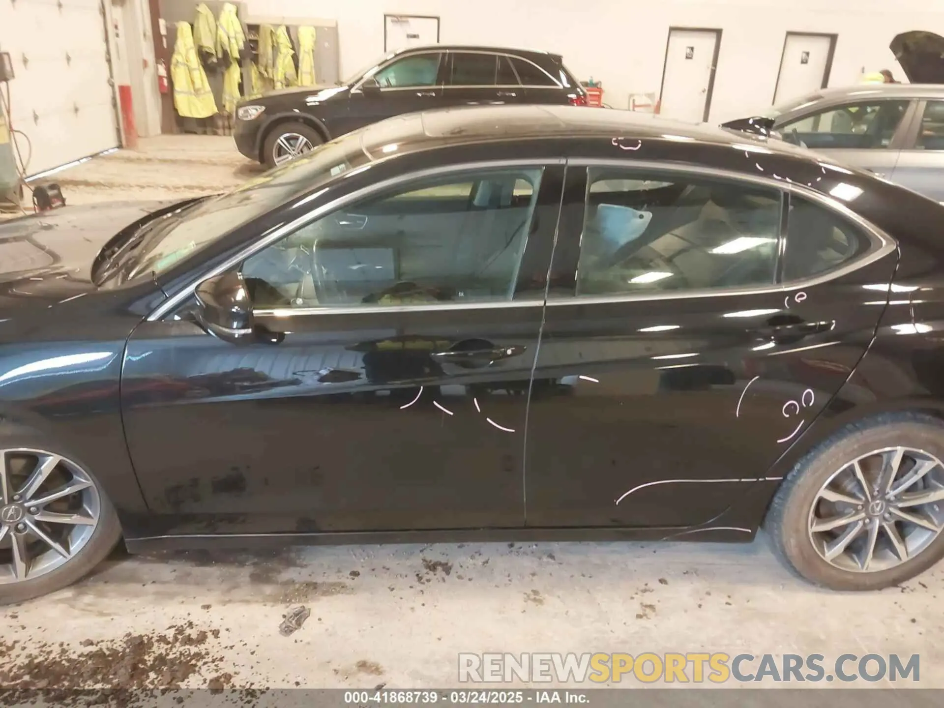 14 Фотография поврежденного автомобиля 19UUB1F34LA014311 ACURA TLX 2020