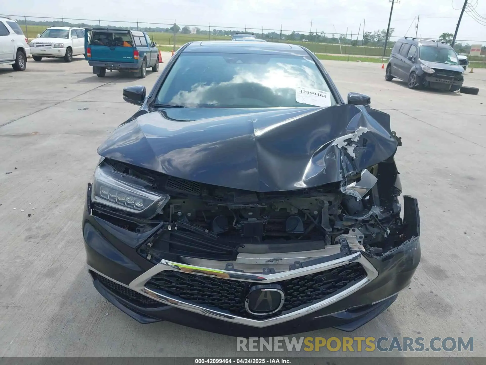 12 Фотография поврежденного автомобиля 19UUB1F39LA004521 ACURA TLX 2020