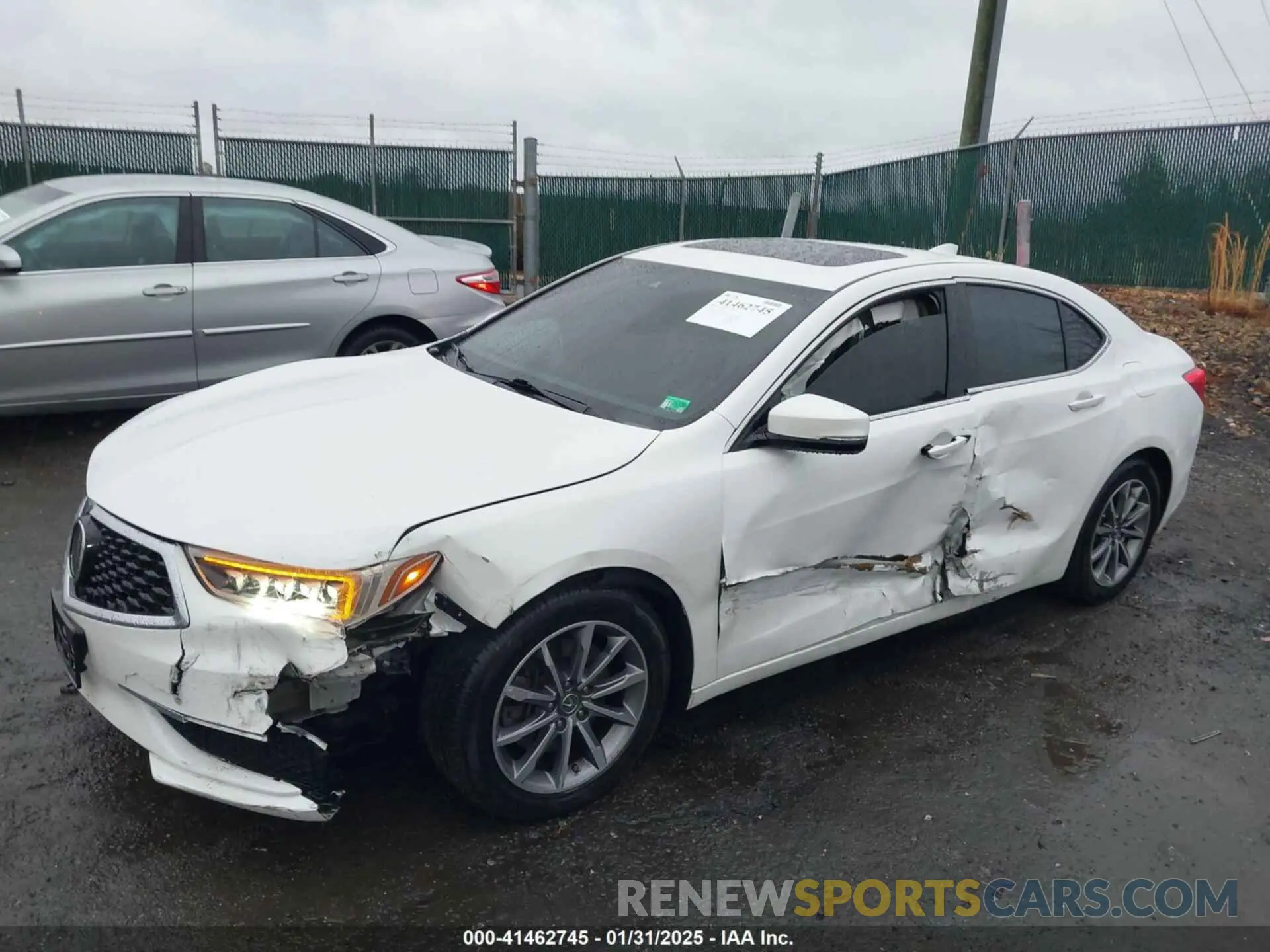 2 Фотография поврежденного автомобиля 19UUB1F56LA007328 ACURA TLX 2020
