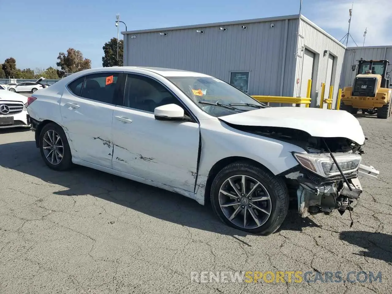 4 Фотография поврежденного автомобиля 19UUB1F5XLA017067 ACURA TLX 2020