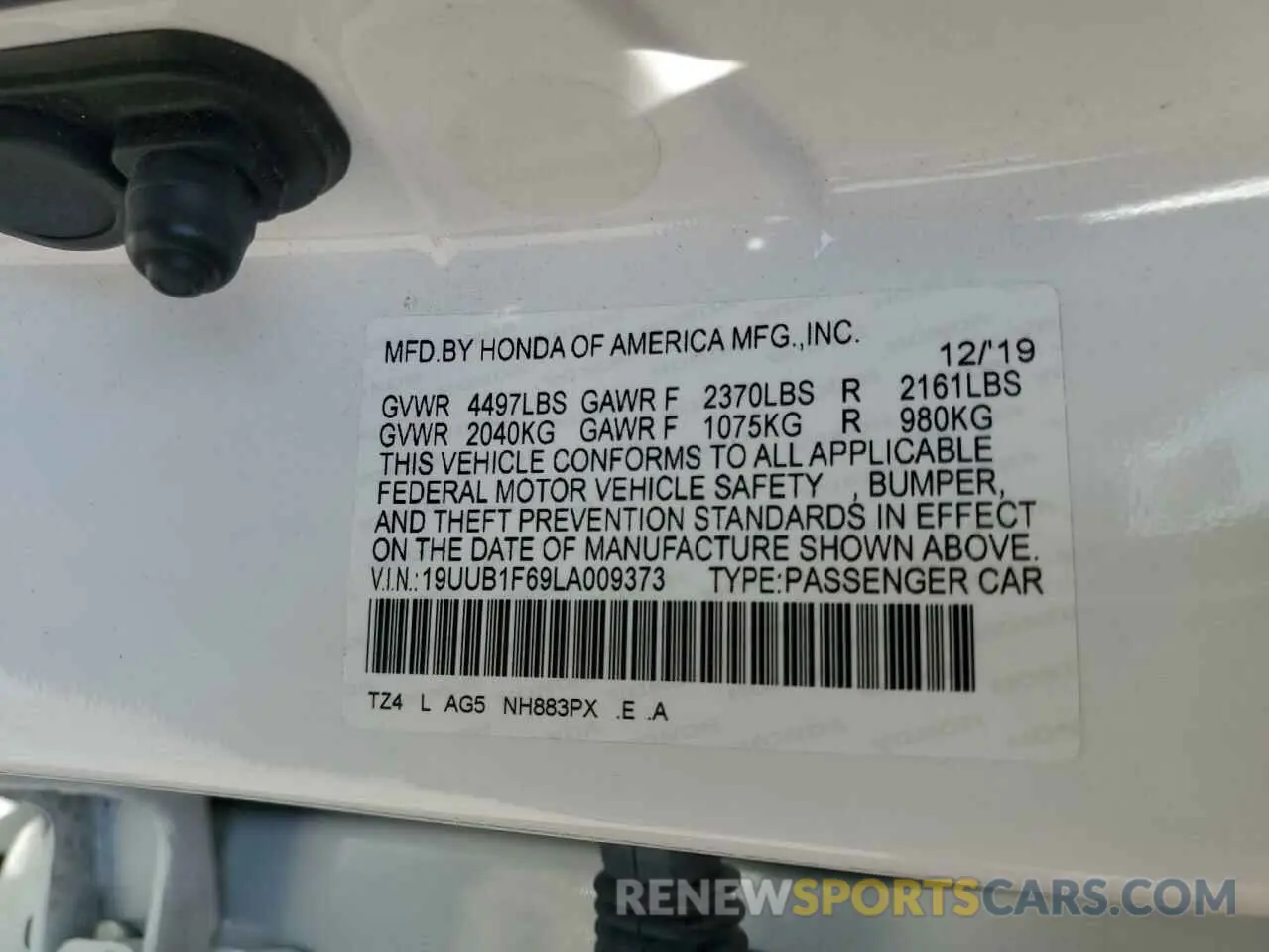 12 Фотография поврежденного автомобиля 19UUB1F69LA009373 ACURA TLX 2020