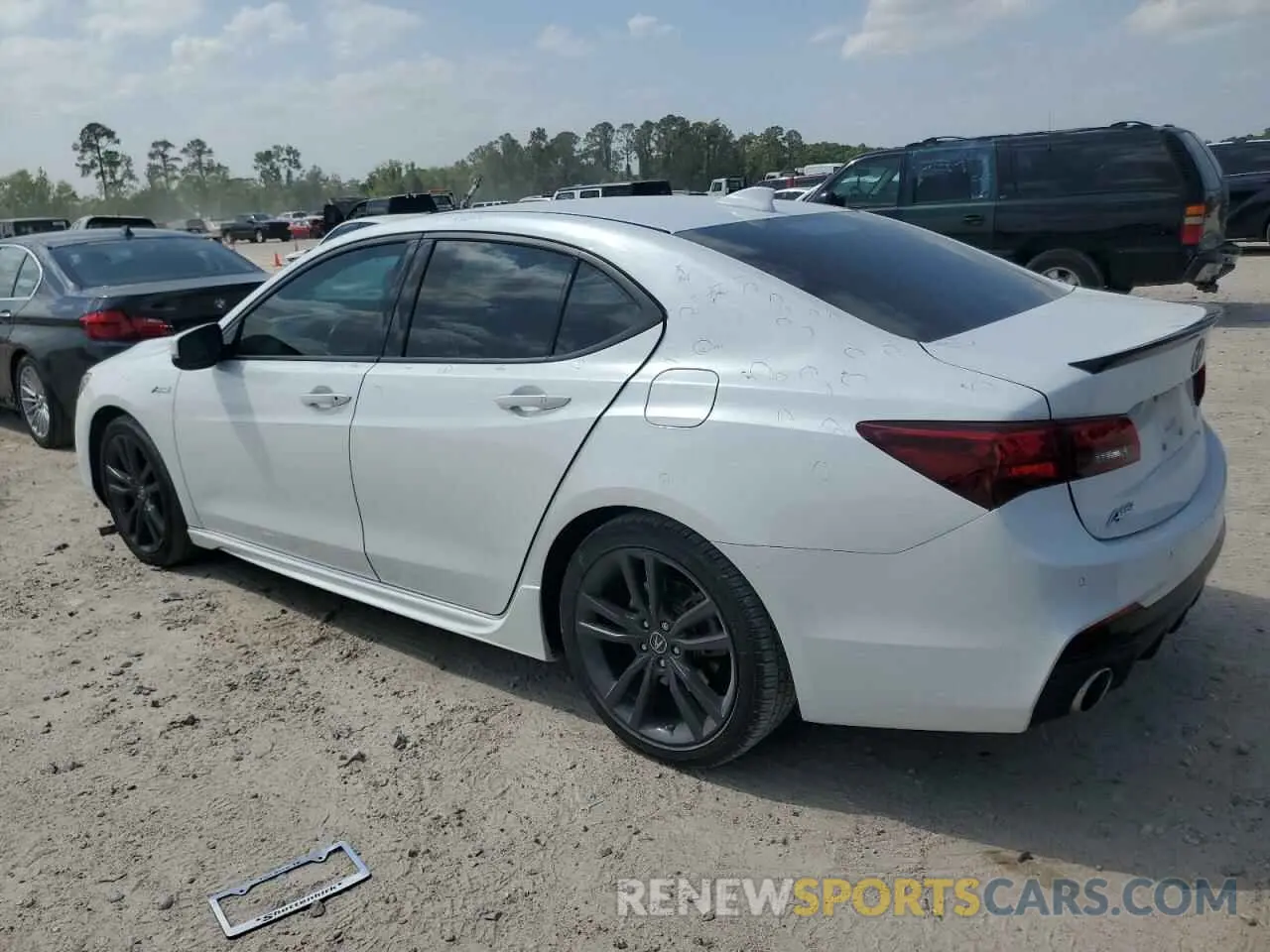 2 Фотография поврежденного автомобиля 19UUB1F69LA009373 ACURA TLX 2020