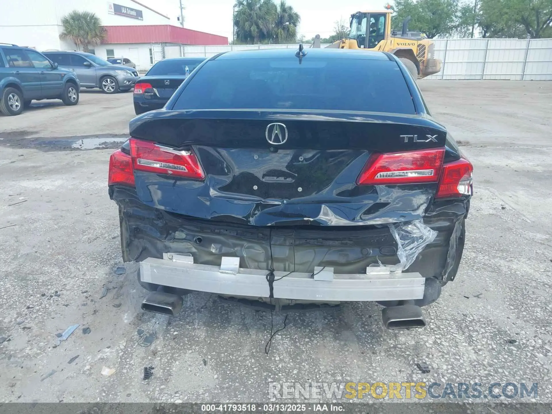16 Фотография поврежденного автомобиля 19UUB2F36LA000738 ACURA TLX 2020