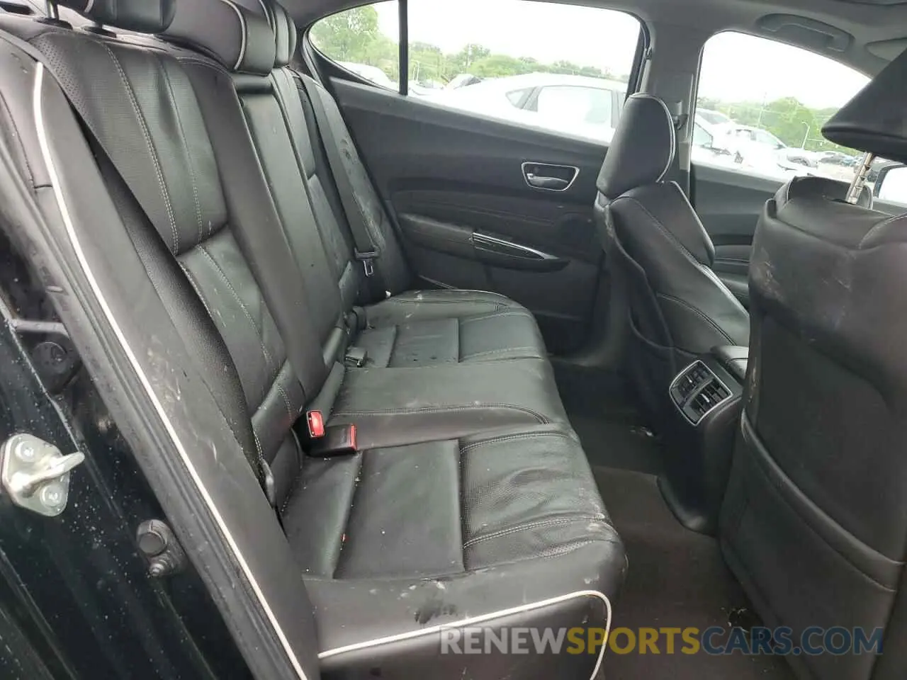 10 Photograph of a damaged car 19UUB2F41LA002731 ACURA TLX 2020