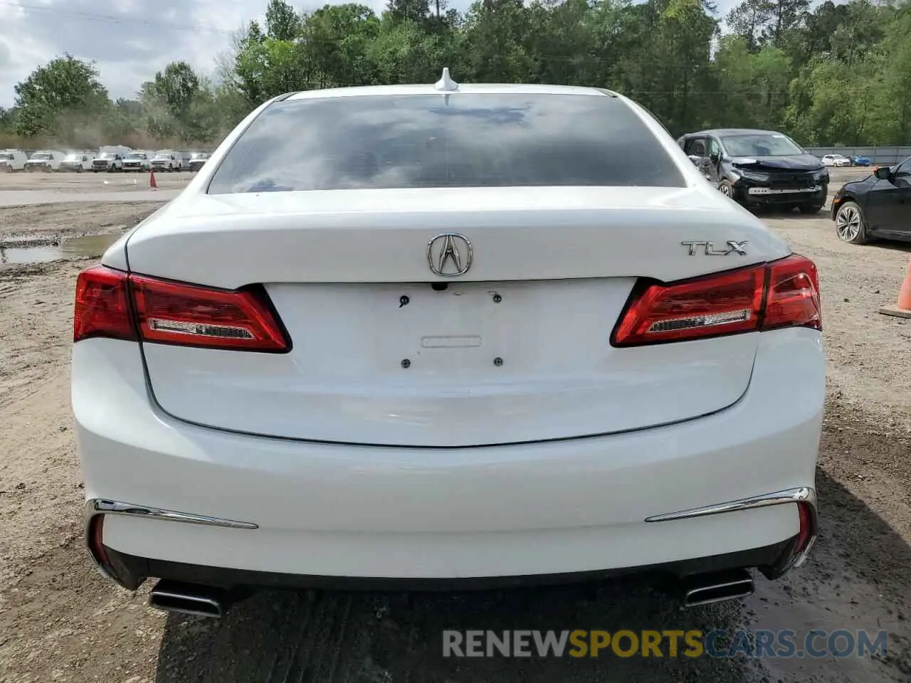 6 Photograph of a damaged car 19UUB2F4XLA004333 ACURA TLX 2020