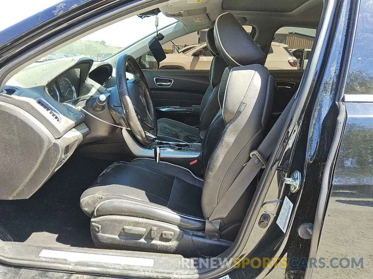 7 Фотография поврежденного автомобиля 19UUB2F4XLA005126 ACURA TLX 2020