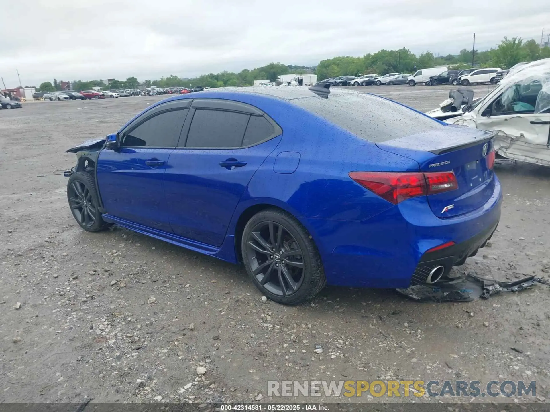 3 Photograph of a damaged car 19UUB2F64LA004121 ACURA TLX 2020