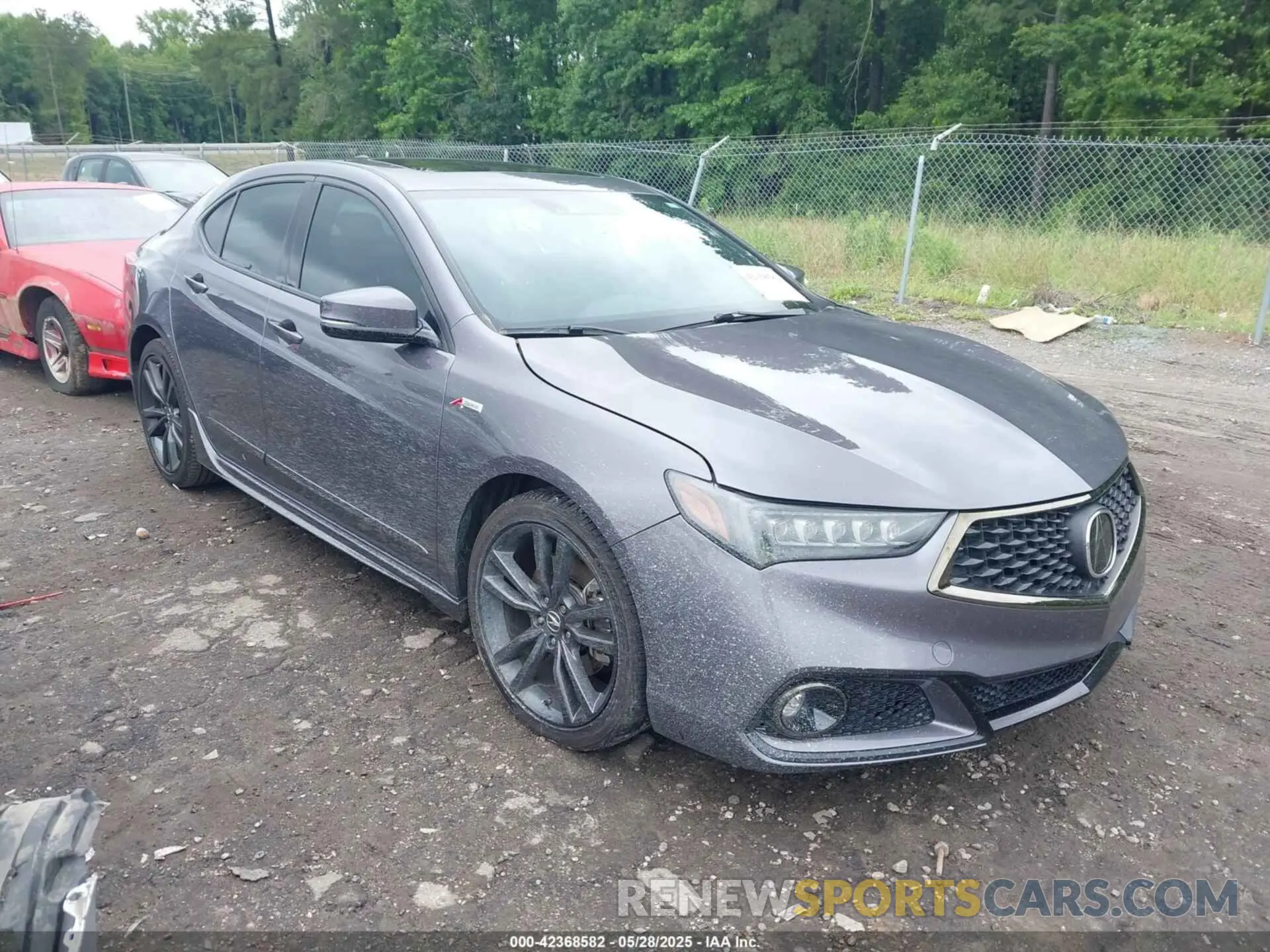 1 Фотография поврежденного автомобиля 19UUB2F64LA005351 ACURA TLX 2020