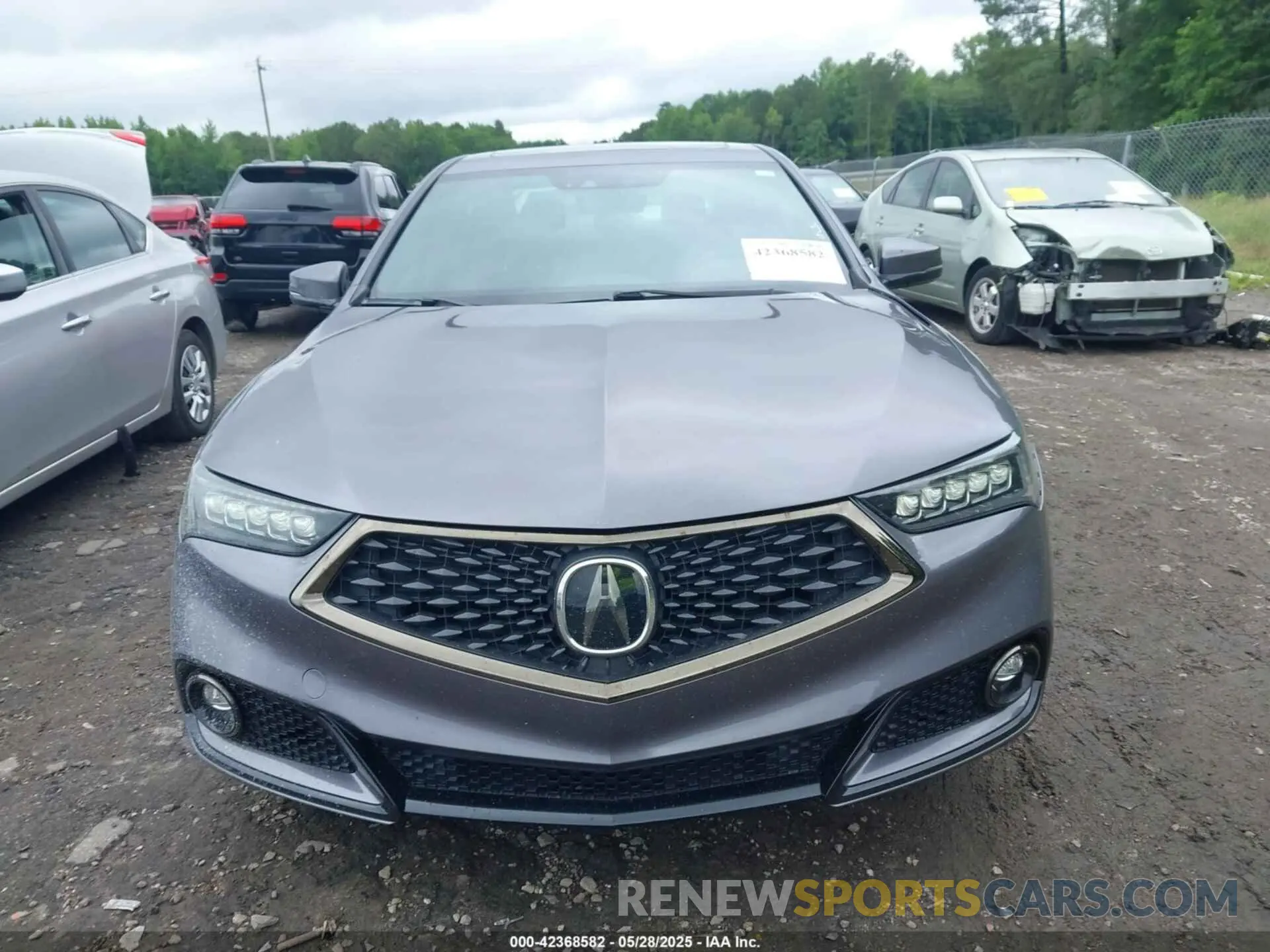 12 Фотография поврежденного автомобиля 19UUB2F64LA005351 ACURA TLX 2020