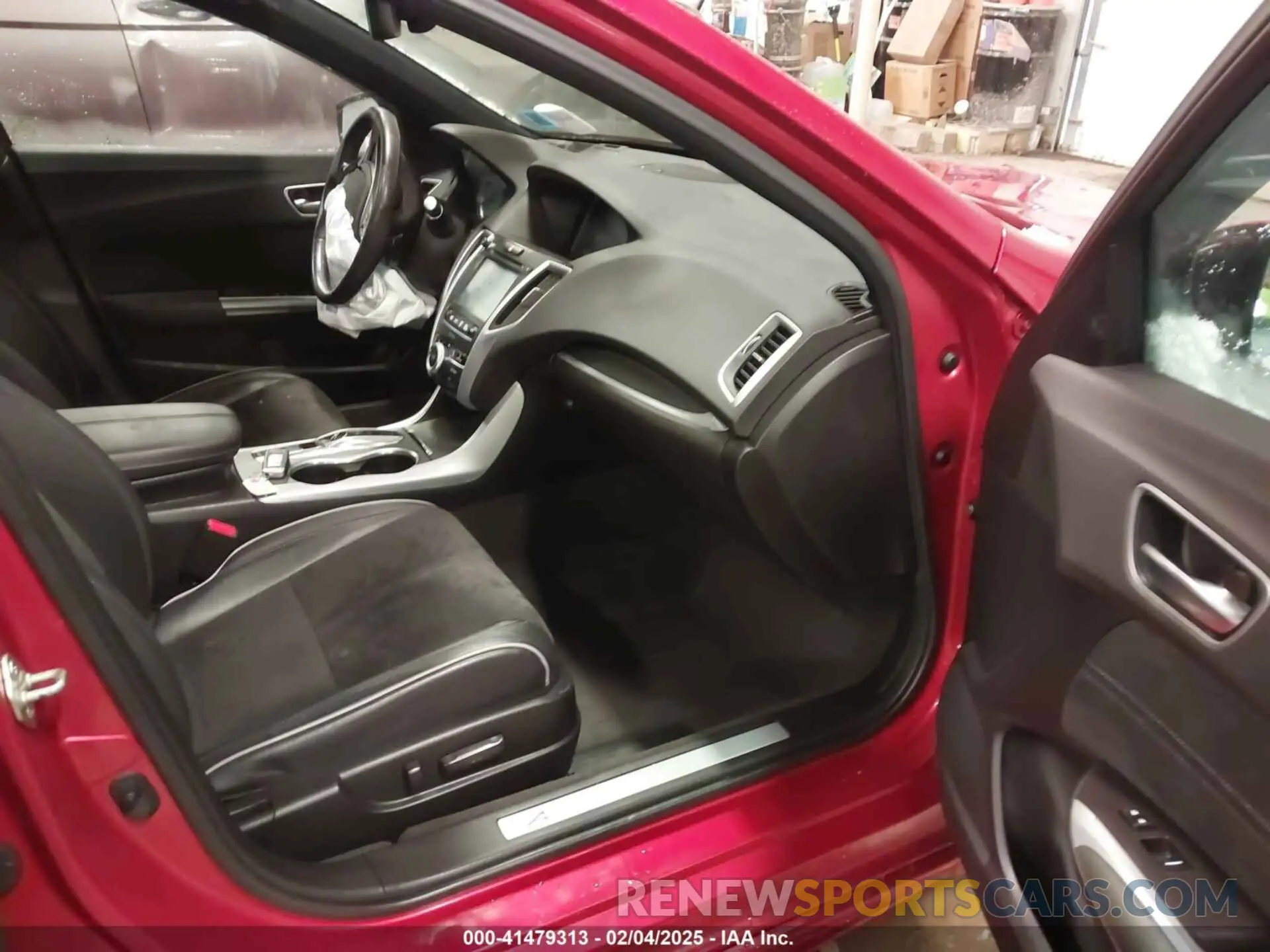 5 Photograph of a damaged car 19UUB3F6XLA800748 ACURA TLX 2020