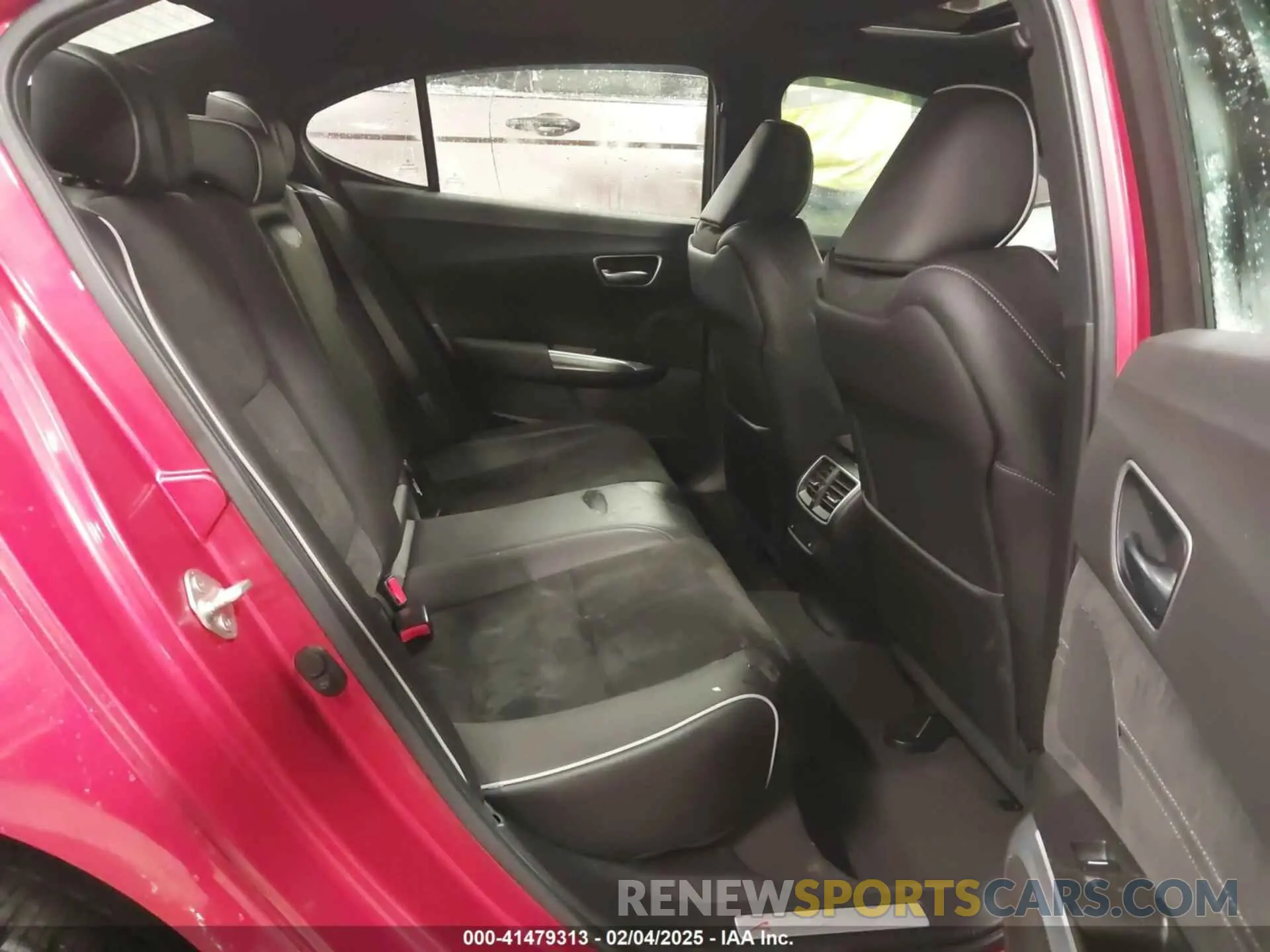 8 Photograph of a damaged car 19UUB3F6XLA800748 ACURA TLX 2020