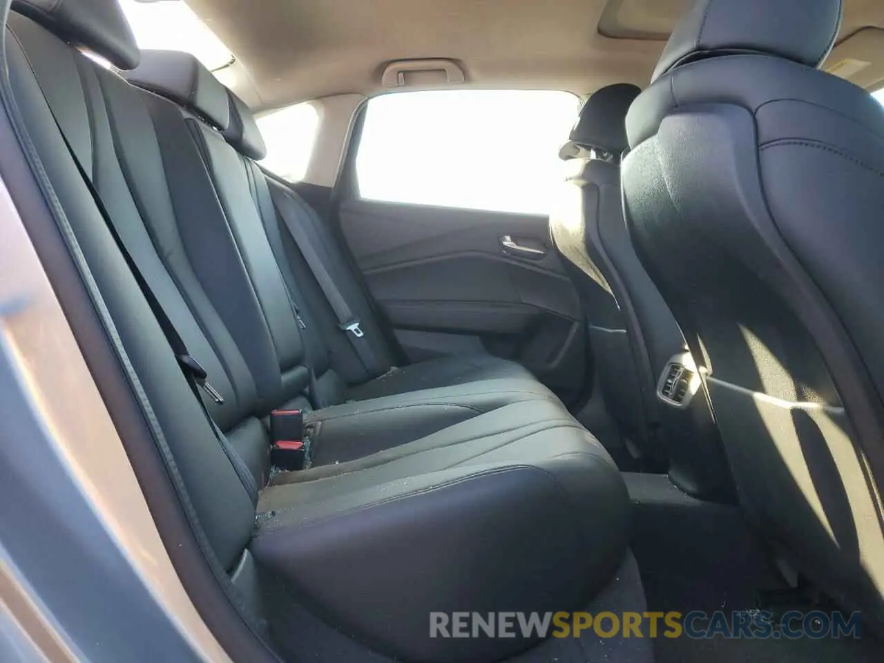 10 Фотография поврежденного автомобиля 19UUB5F31MA011939 ACURA TLX 2021